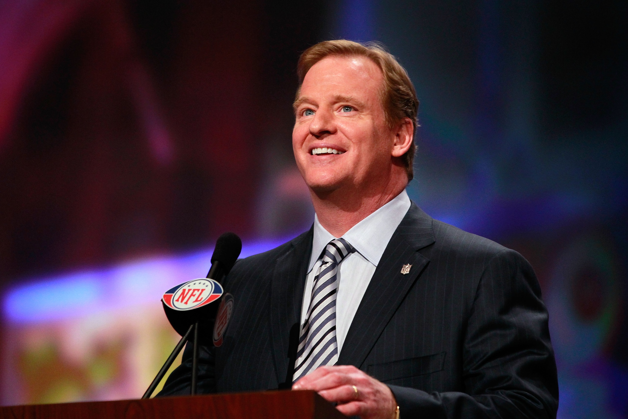 NEW YORK, NY - APRIL 28: NFL Commissioner Roger Goodell speaks at the podium during the 2011 NFL Draft at Radio City Music Hall on April 28, 2011 in New York City. (Photo by Chris Trotman/Getty Images) NEW YORK, NY - APRIL 28: NFL Commissioner Roger Goodell speaks at the podium during the 2011 NFL Draft at Radio City Music Hall on April 28, 2011 in New York City. (Photo by Chris Trotman/Getty Images)