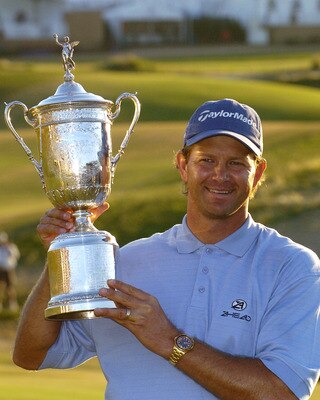 Retief Goosen wins the 2004 U. S. Open  at Shinnecock Hills,  June 20, 2004. (Photo by A. Messerschmidt/Getty Images)