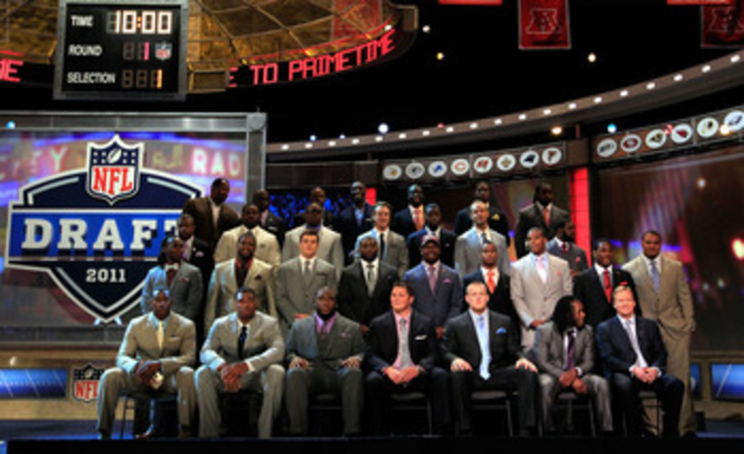 NEW YORK, NY - APRIL 28:  NFL Commissioner Roger Goodell (botom row R) poses for a photo on stage with the members of the 2011 Draft class and the 2011 Pro Football Hall of Fame class during the 2011 NFL Draft at Radio City Music Hall on April 28, 2011 in
