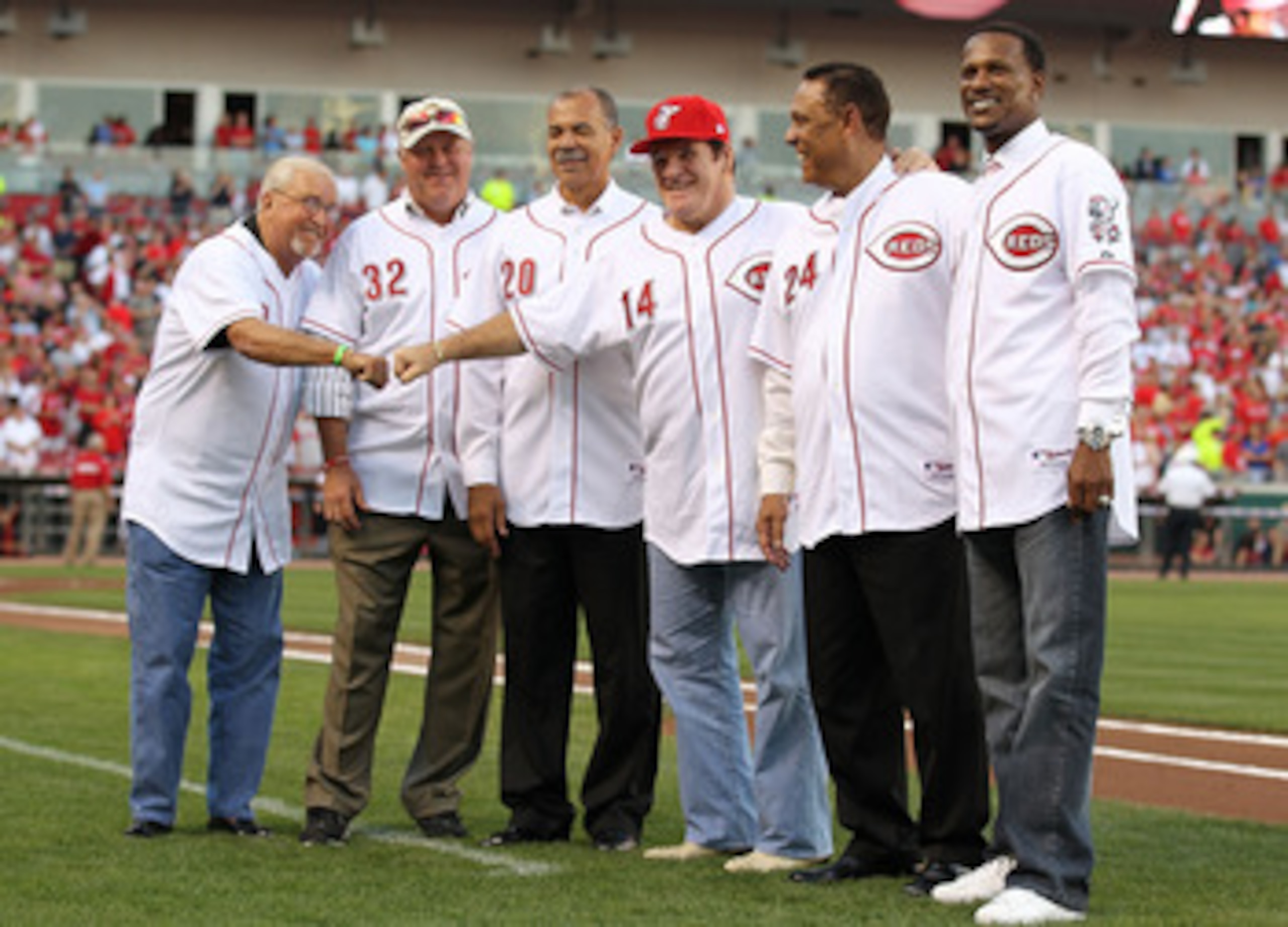 CINCINNATI - SEPTEMBER 11: (L-R) Tommy Helms, Tom Browning, Cesar Geronimo, Pete Rose, Tony Perez and Eric Davis take in the ceremony celebrating the 25th anniversary of Rose breaking the career hit record of 4,192 on September 11, 2010 at Great American