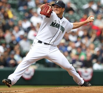 SEATTLE - APRIL 10:  Starting pitcher Erik Bedard #45 of the Seattle Mariners pitches against the Cleveland Indians at Safeco Field on April 10, 2011 in Seattle, Washington. (Photo by Otto Greule Jr/Getty Images)