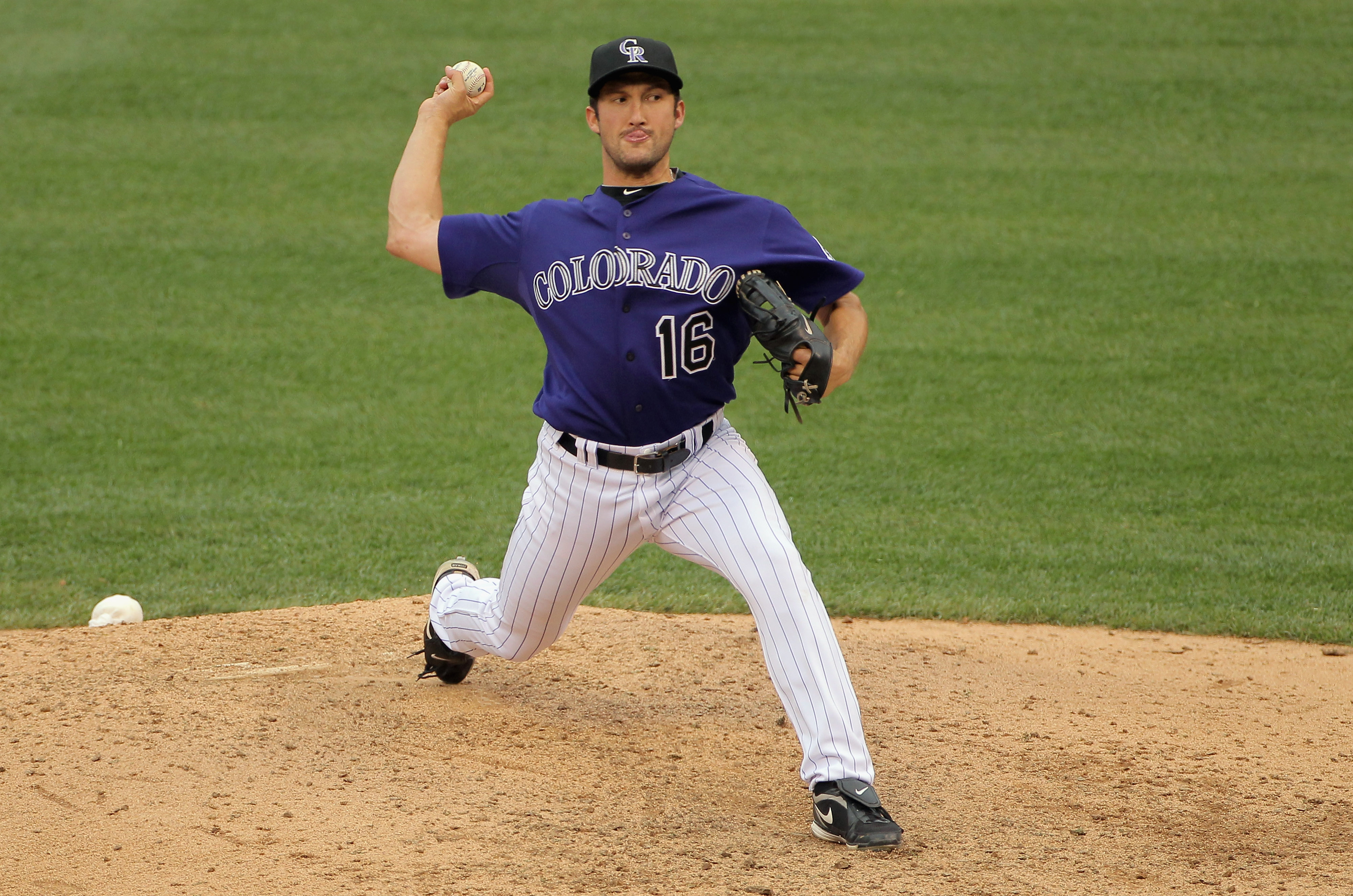 DENVER, CO - APRIL 20: Closer Huston Street #16 of the Colorado Rockies delivers against the San Francisco Giants at Coors Field on April 20, 2011 in Denver, Colorado. (Photo by Doug Pensinger/Getty Images) DENVER, CO - APRIL 20: Closer Huston Street #16 of the Colorado Rockies delivers against the San Francisco Giants at Coors Field on April 20, 2011 in Denver, Colorado. (Photo by Doug Pensinger/Getty Images)