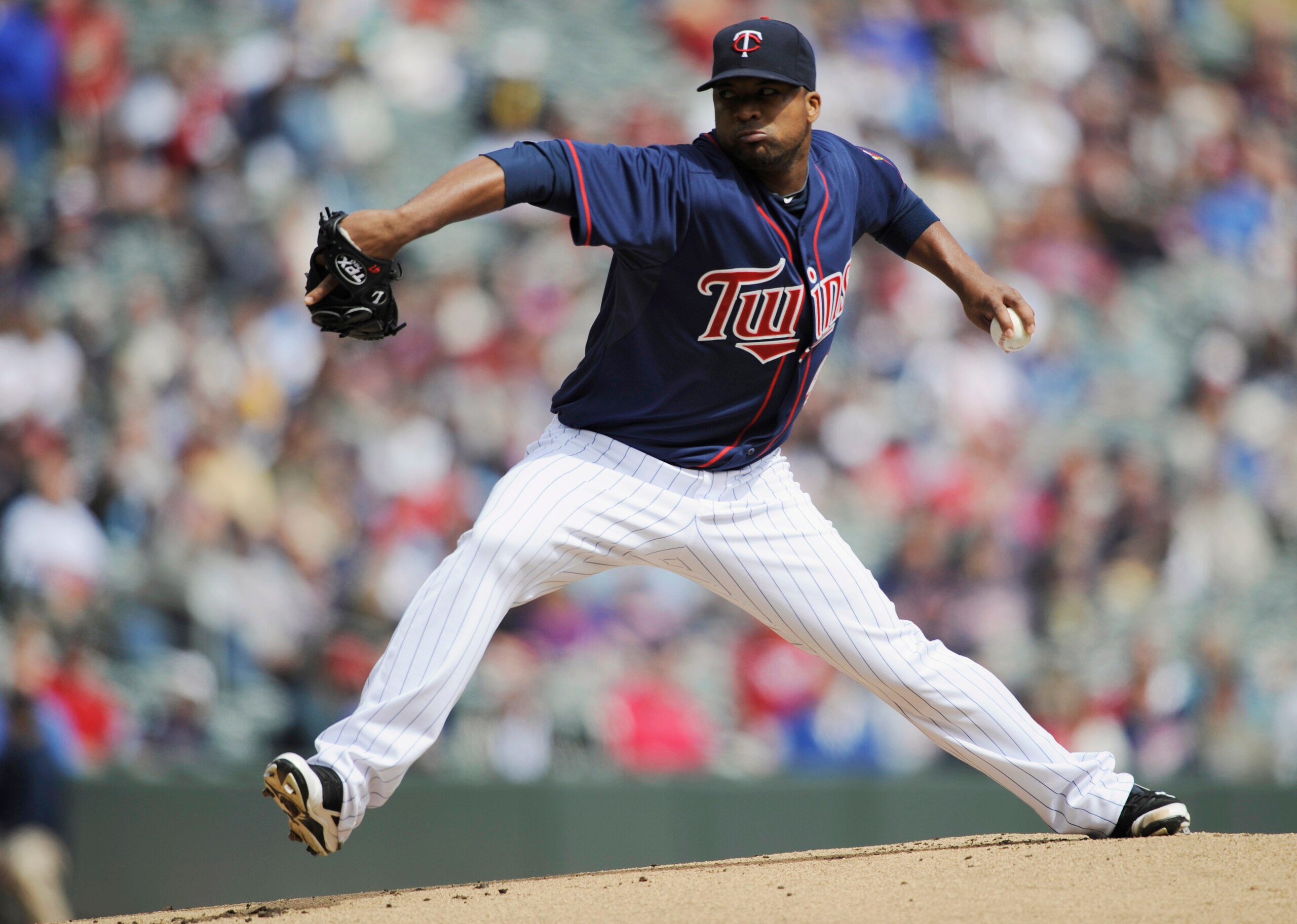 MINNEAPOLIS, MN - APRIL 13:  Francisco Liriano #47 of the Minnesota Twins pitches against the Kansas City Royals during the first inning of their game on April 13, 2011 at Target Field in Minneapolis, Minnesota. (Photo by Hannah Foslien/Getty Images)