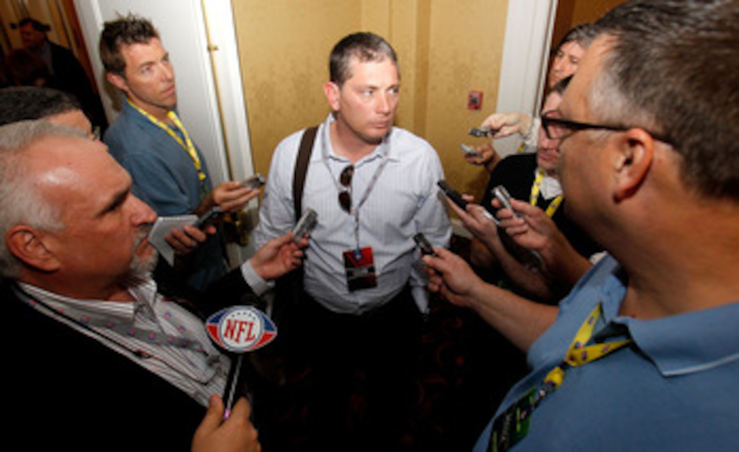 NEW ORLEANS, LA - MARCH 21: Detroit Lions head coach Jim Schwartz anwers questions from the media while attending the NFL Annual Meetings at the Roosevelt Hotel on March 21, 2011 in New Orleans, Louisiana. Despite a NFL owners imposed lockout in effect s NEW ORLEANS, LA - MARCH 21: Detroit Lions head coach Jim Schwartz anwers questions from the media while attending the NFL Annual Meetings at the Roosevelt Hotel on March 21, 2011 in New Orleans, Louisiana. Despite a NFL owners imposed lockout in effect s