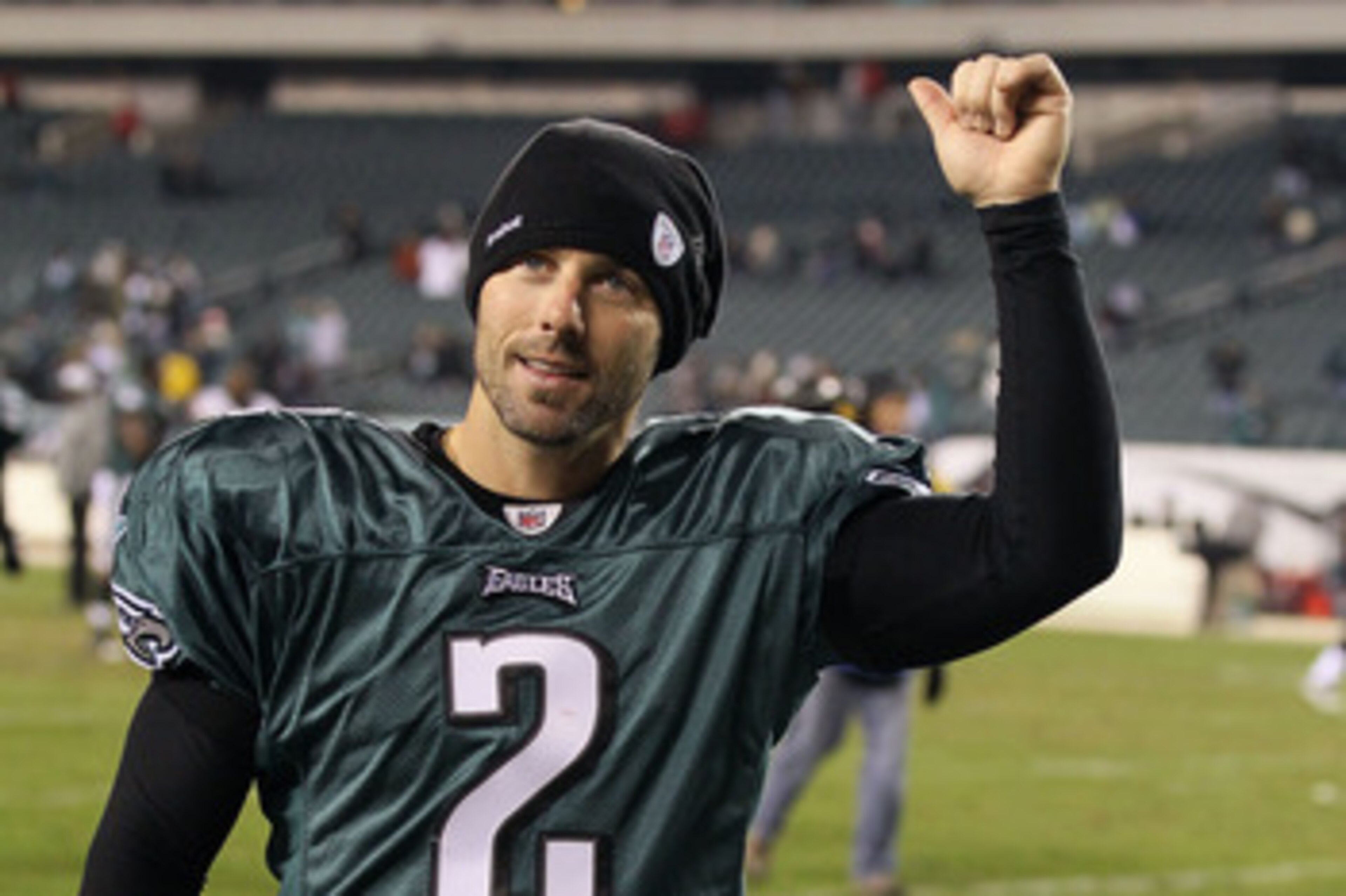PHILADELPHIA, PA - DECEMBER 02:  David Akers #2 of the Philadelphia Eagles celebrates as he walks off the field after they won 34-24 against the Houston Texans at Lincoln Financial Field on December 2, 2010 in Philadelphia, Pennsylvania.  (Photo by Jim Mc