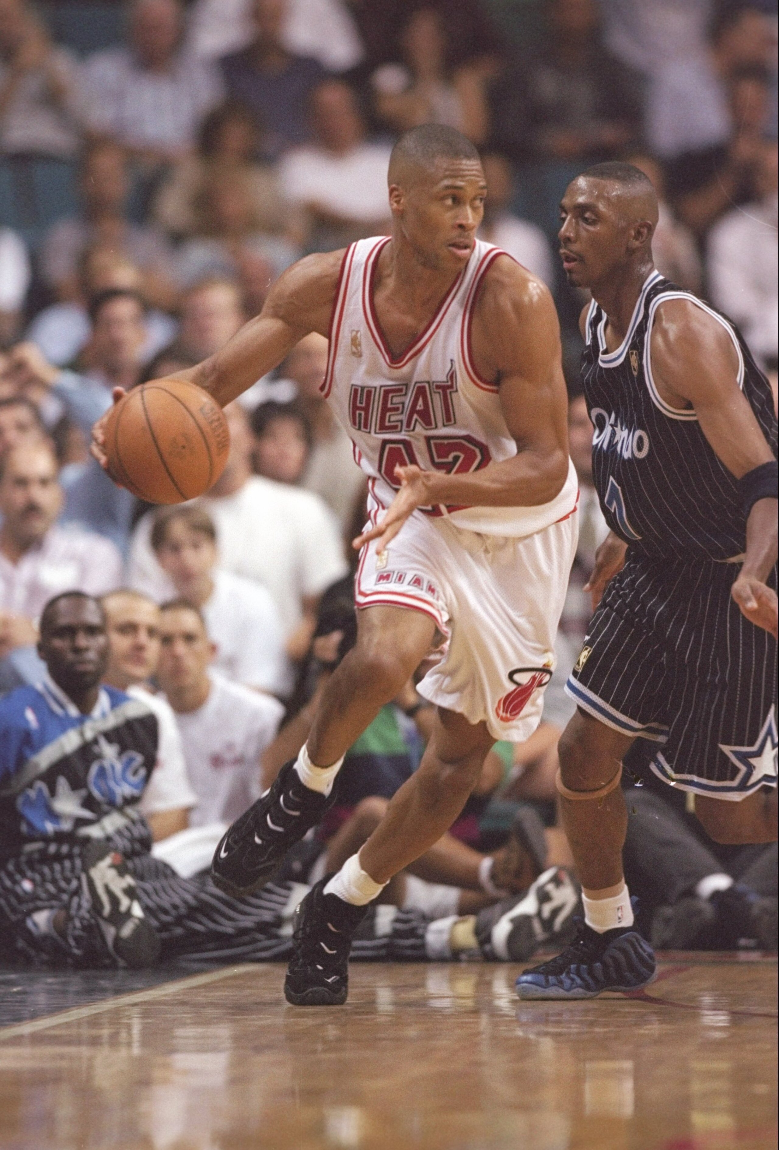 24 Apr 1997:  Guard Anfernee Hardaway of the Orlando Magic guards forward PJ Brown of the Miami Heat during a game at the Orlando Arena in Orlando, Florida.  The Heat won the game 99-64. Mandatory Credit: Andy Lyons  /Allsport