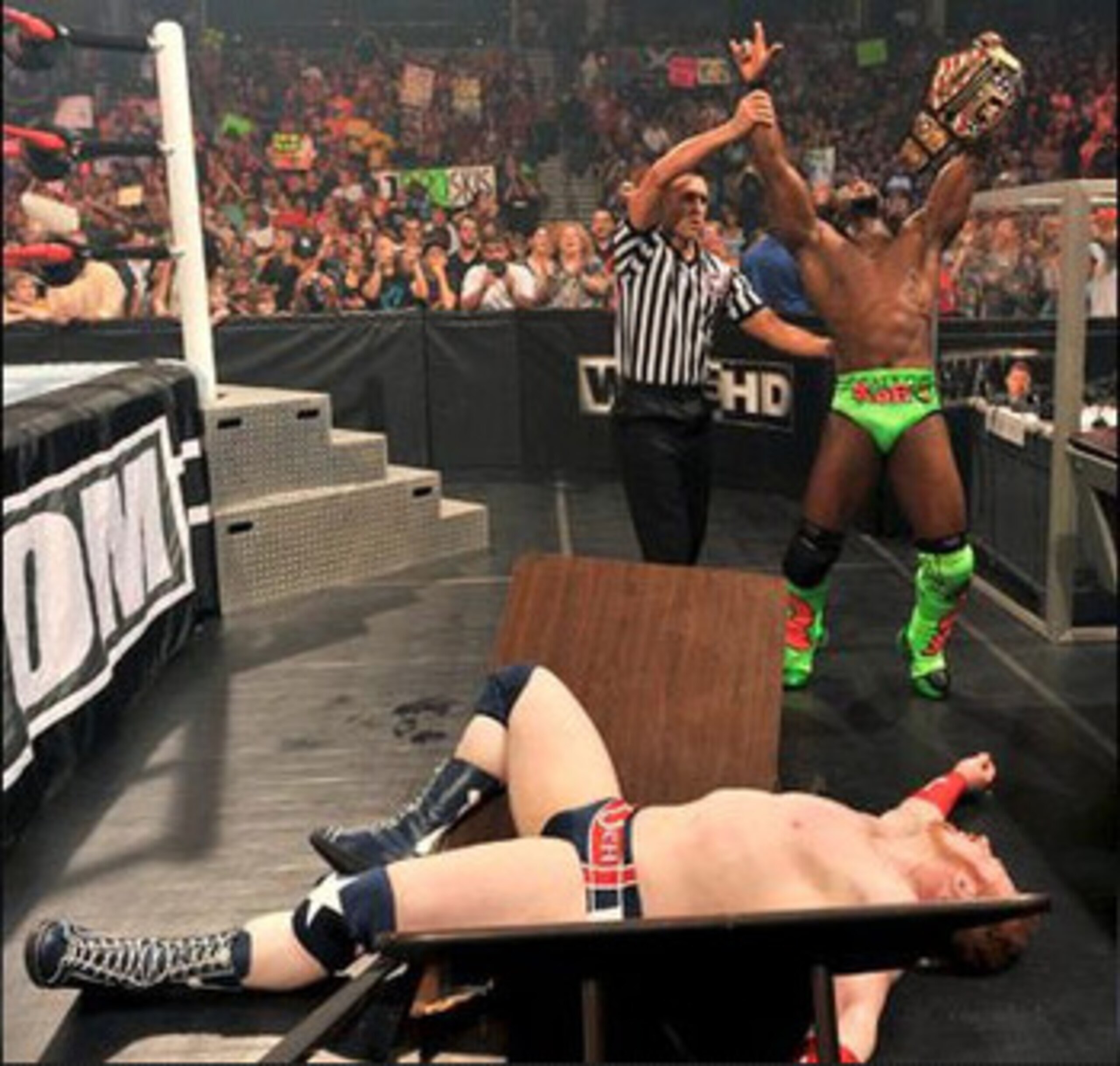 Photo copyright to WWE.com