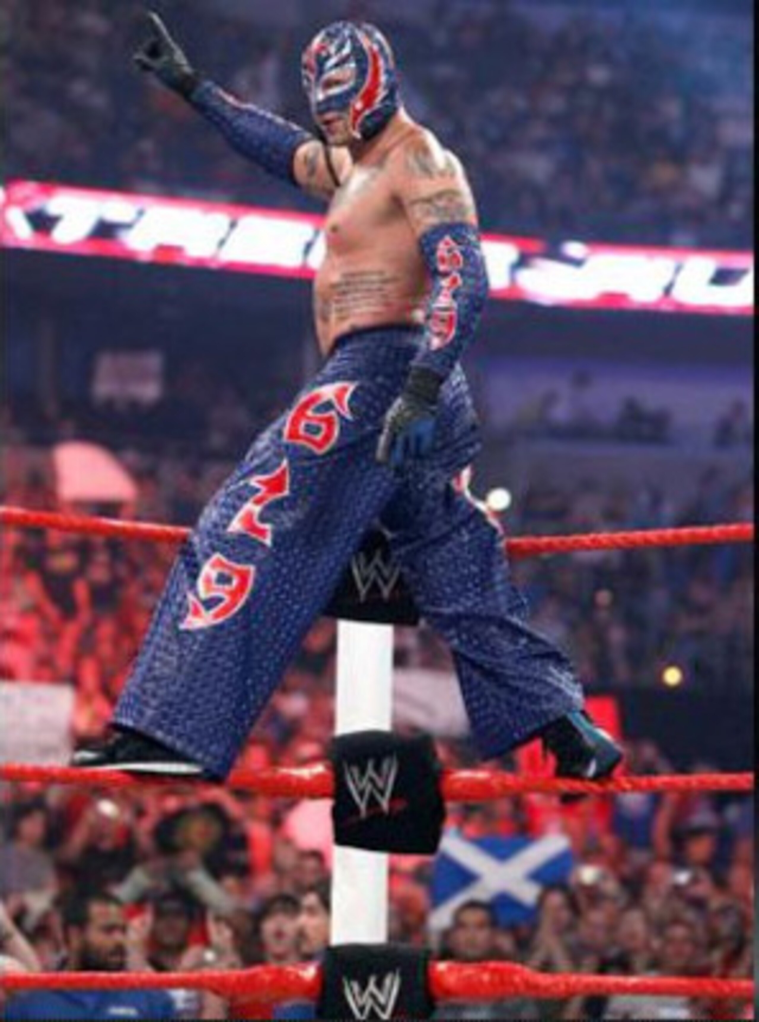 Photo copyright to WWE.com