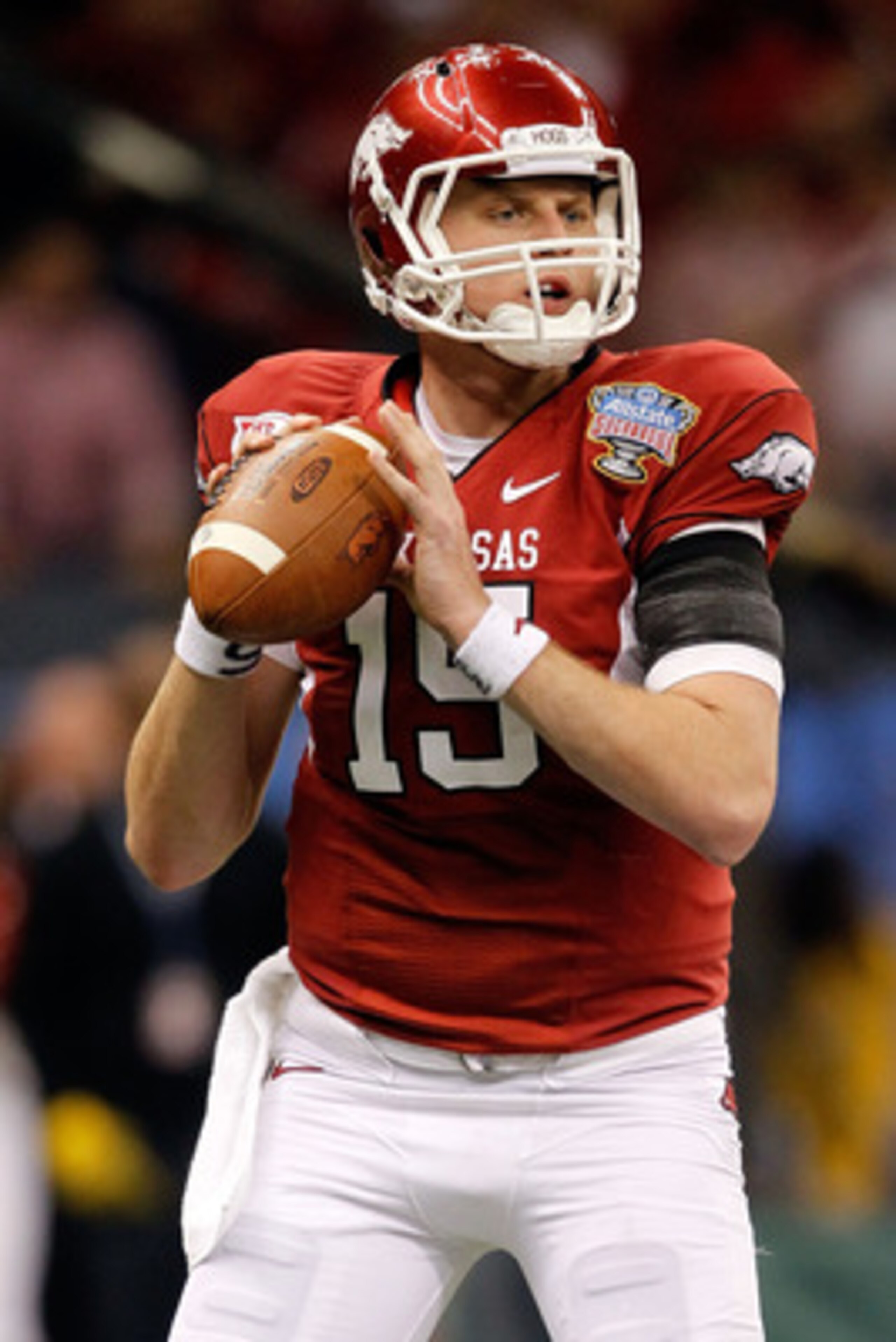 NEW ORLEANS, LA - JANUARY 04:  Quarterback Ryan Mallett #15 of the Arkansas Razorbacks looks to pass against the Ohio State Buckeyes during the Allstate Sugar Bowl at the Louisiana Superdome on January 4, 2011 in New Orleans, Louisiana.  (Photo by Matthew