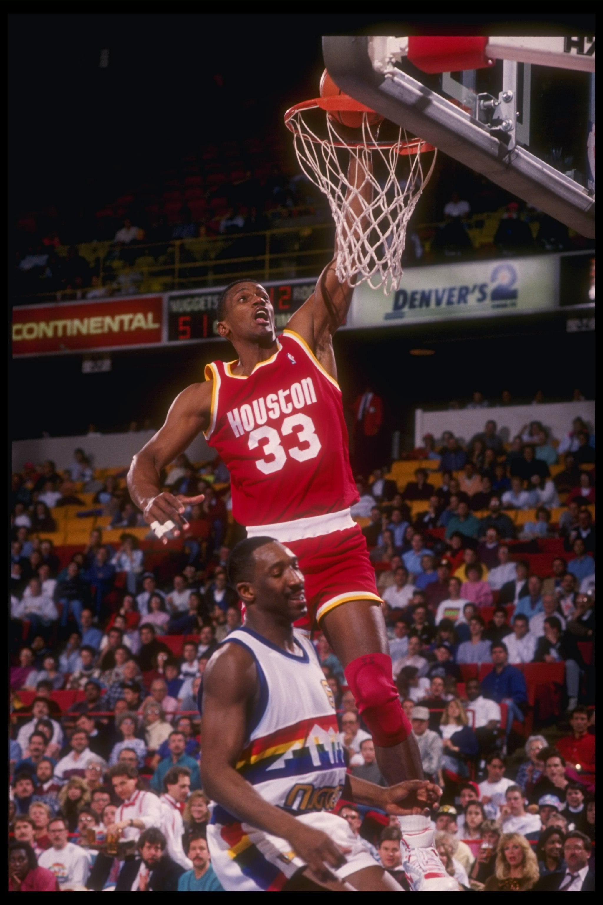 1990-1991:  Forward Otis Thorpe of the Houston Rockets goes up for two during a game. Mandatory Credit: ALLSPORT USA  /Allsport Mandatory Credit: ALLSPORT USA  /Allsport