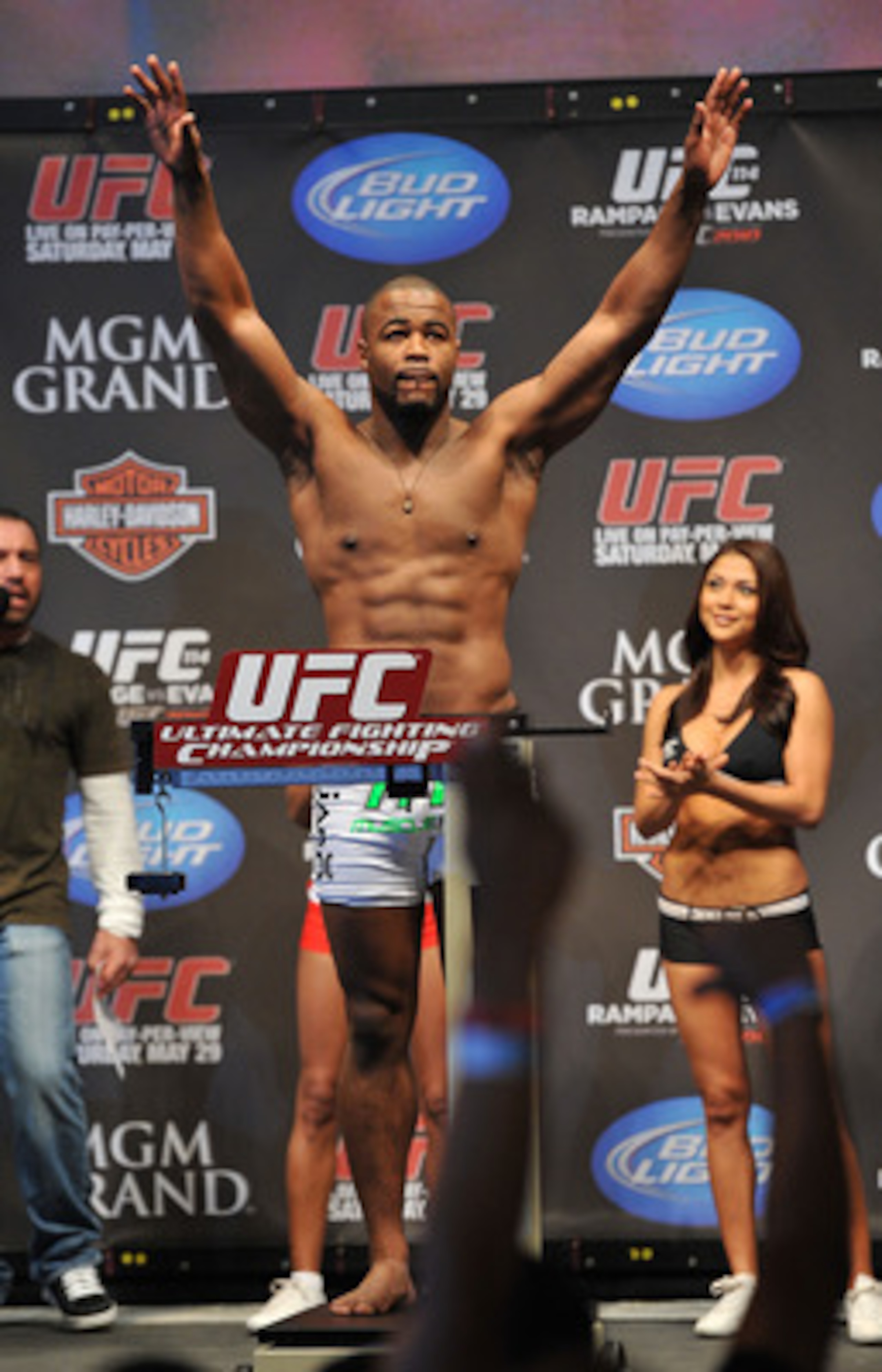 LAS VEGAS - MAY 28: UFC fighter Rashad Evans weighs in for his fight against UFC fighter Quinton 'Rampage' Jackson at UFC 114: Rampage versus Rashad at the Mandalay Bay Hotel on May 28, 2010 in Las Vegas, Nevada. (Photo by Jon Kopaloff/Getty Images) LAS VEGAS - MAY 28: UFC fighter Rashad Evans weighs in for his fight against UFC fighter Quinton 'Rampage' Jackson at UFC 114: Rampage versus Rashad at the Mandalay Bay Hotel on May 28, 2010 in Las Vegas, Nevada. (Photo by Jon Kopaloff/Getty Images)