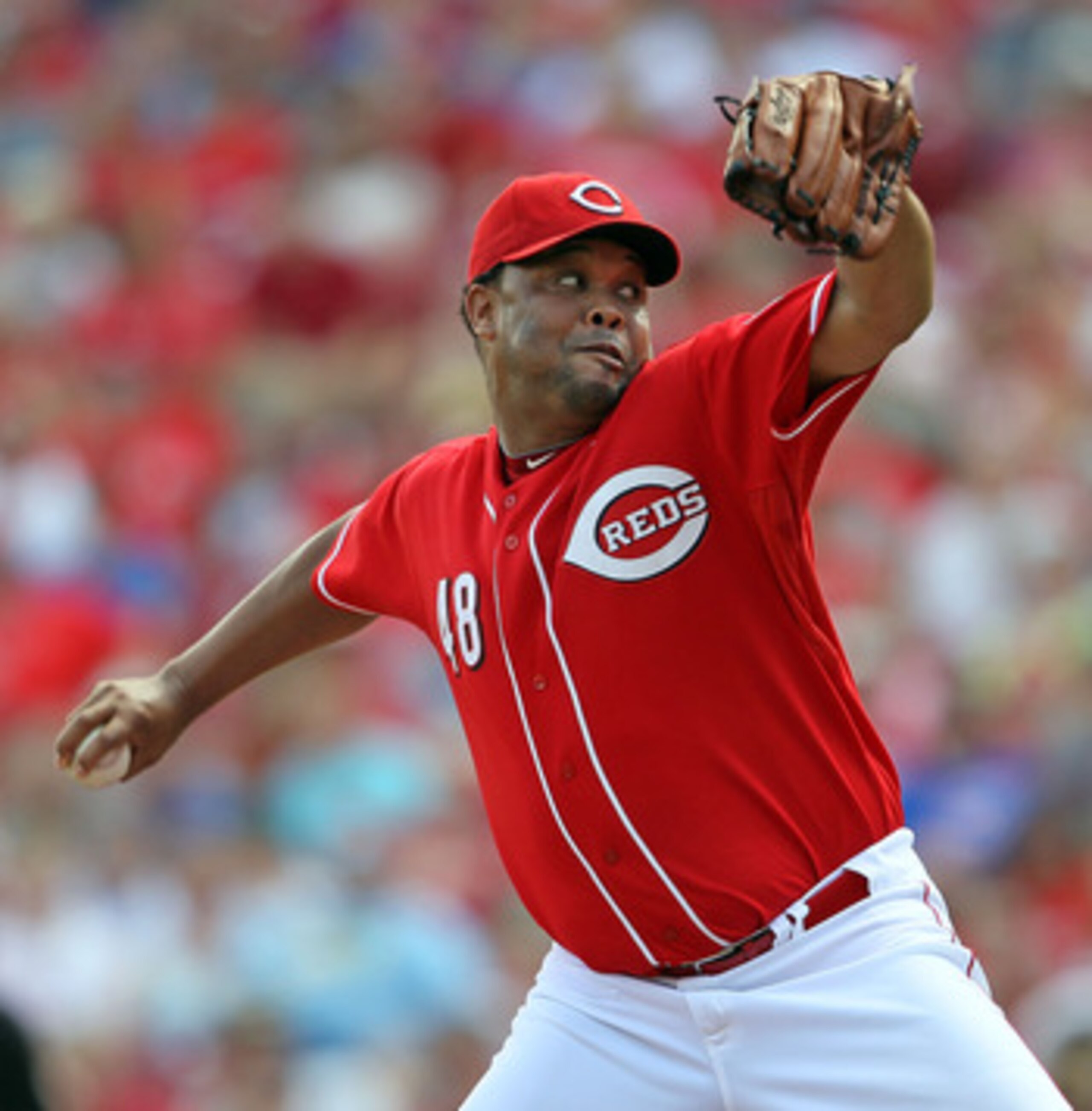 CINCINNATI - AUGUST 29:  Francisco Cordero #48  of the Cincinnati Reds throws a pitch during the 7-5 win over the Chicago Cubs at Great American Ball Park on August 29, 2010 in Cincinnati, Ohio.  (Photo by Andy Lyons/Getty Images)