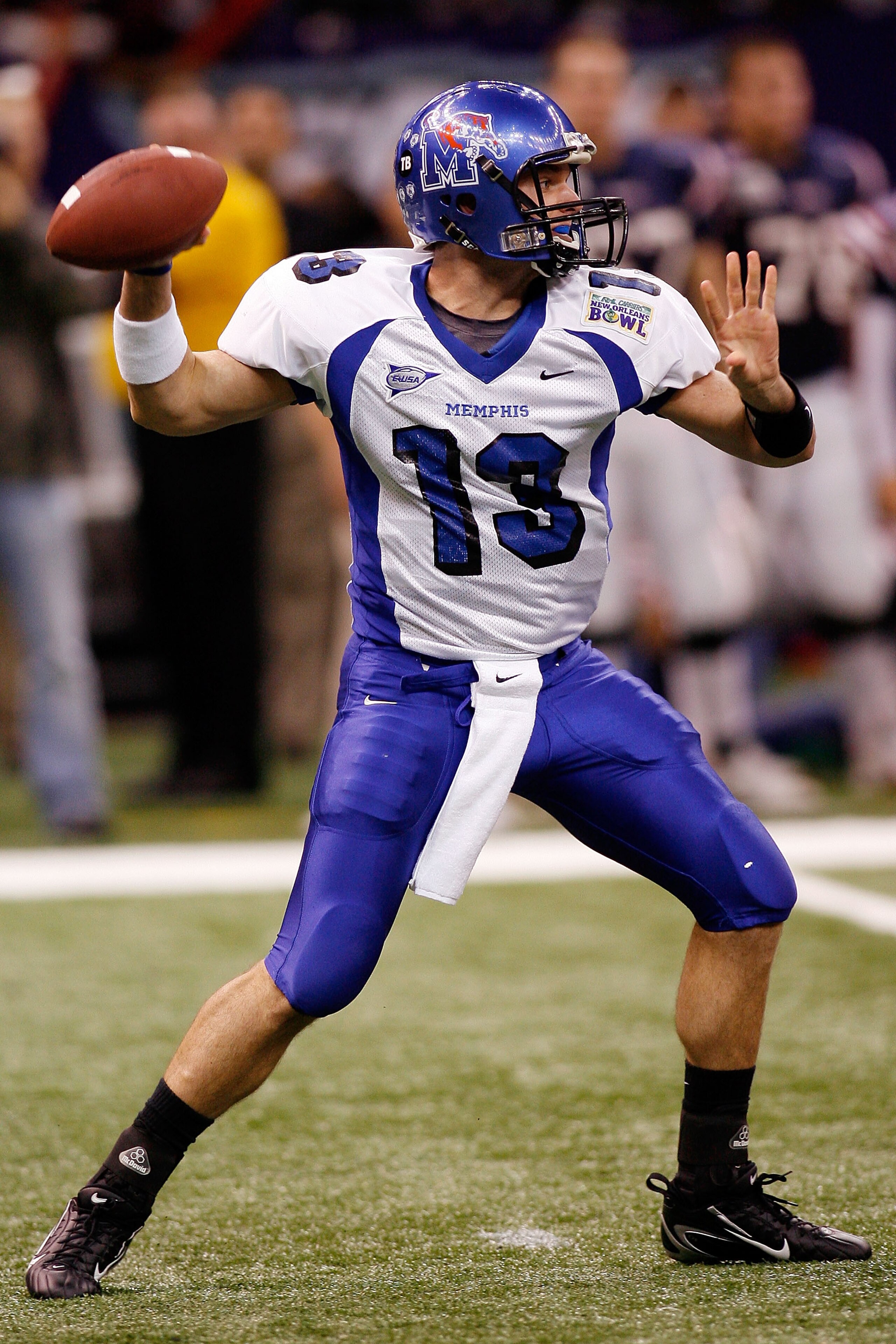 NEW ORLEANS - DECEMBER 21:  Quarterback Martin Hankins #13 of the Memphis University Tigers throws a pass against the Florida Atlantic University Owls in the R+L Carriers New Orleans Bowl on December 21, 2007 at the Louisiana Superdome in New Orleans, Lou