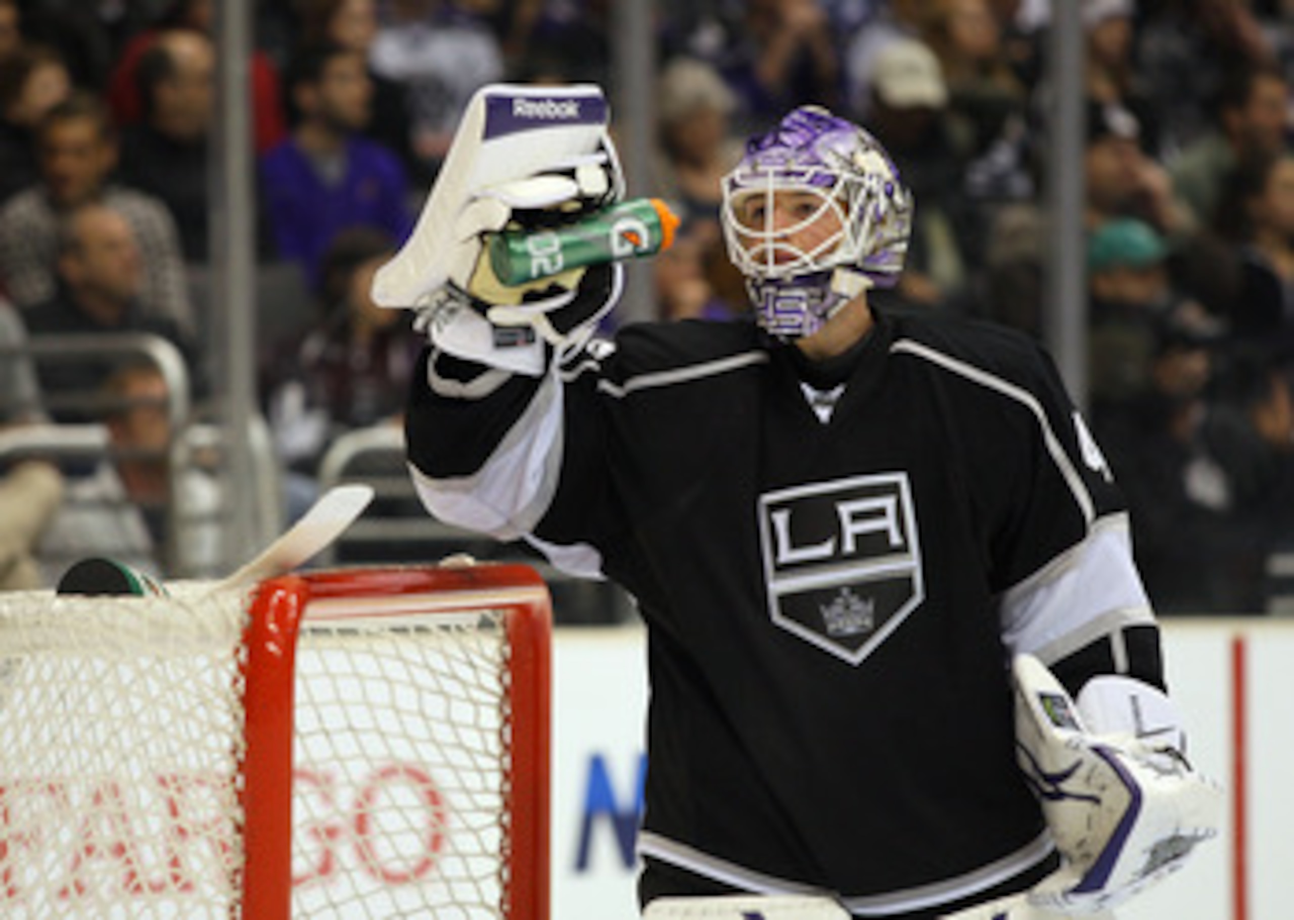 LOS ANGELES, CA - MARCH 03:  Goaltender Jonathan Bernier #45 of the Los Angeles Kings looks on during a break in NHL game action against the Phoenix Coyotes at Staples Center on March 3, 2011 in Los Angeles, California. The Kings defeated the Coyotes 1-0.