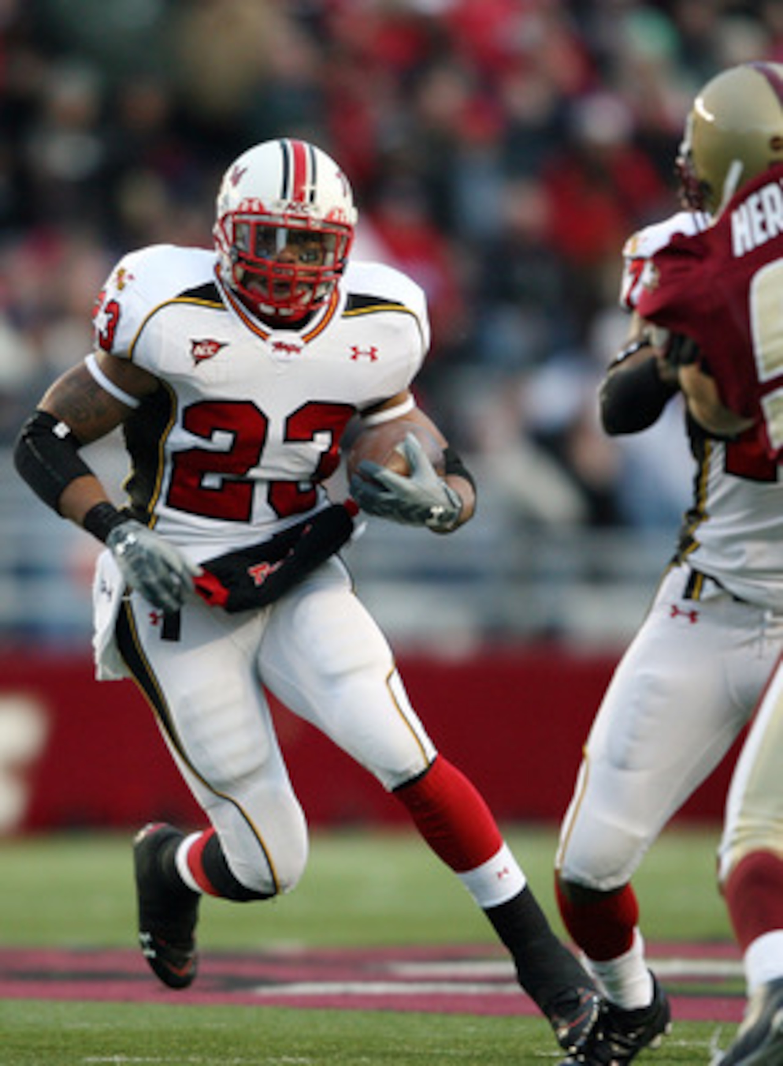 CHESTNUT HILL, MA - NOVEMBER 29: Da'Rel Scott #23 of the Maryland Terrapins carries the ball in the first half against the Boston College Eagles on November 29, 2008 at Alumni Stadium in Chestnut Hill, Massachusetts. (Photo by Elsa/Getty Images) CHESTNUT HILL, MA - NOVEMBER 29: Da'Rel Scott #23 of the Maryland Terrapins carries the ball in the first half against the Boston College Eagles on November 29, 2008 at Alumni Stadium in Chestnut Hill, Massachusetts. (Photo by Elsa/Getty Images)