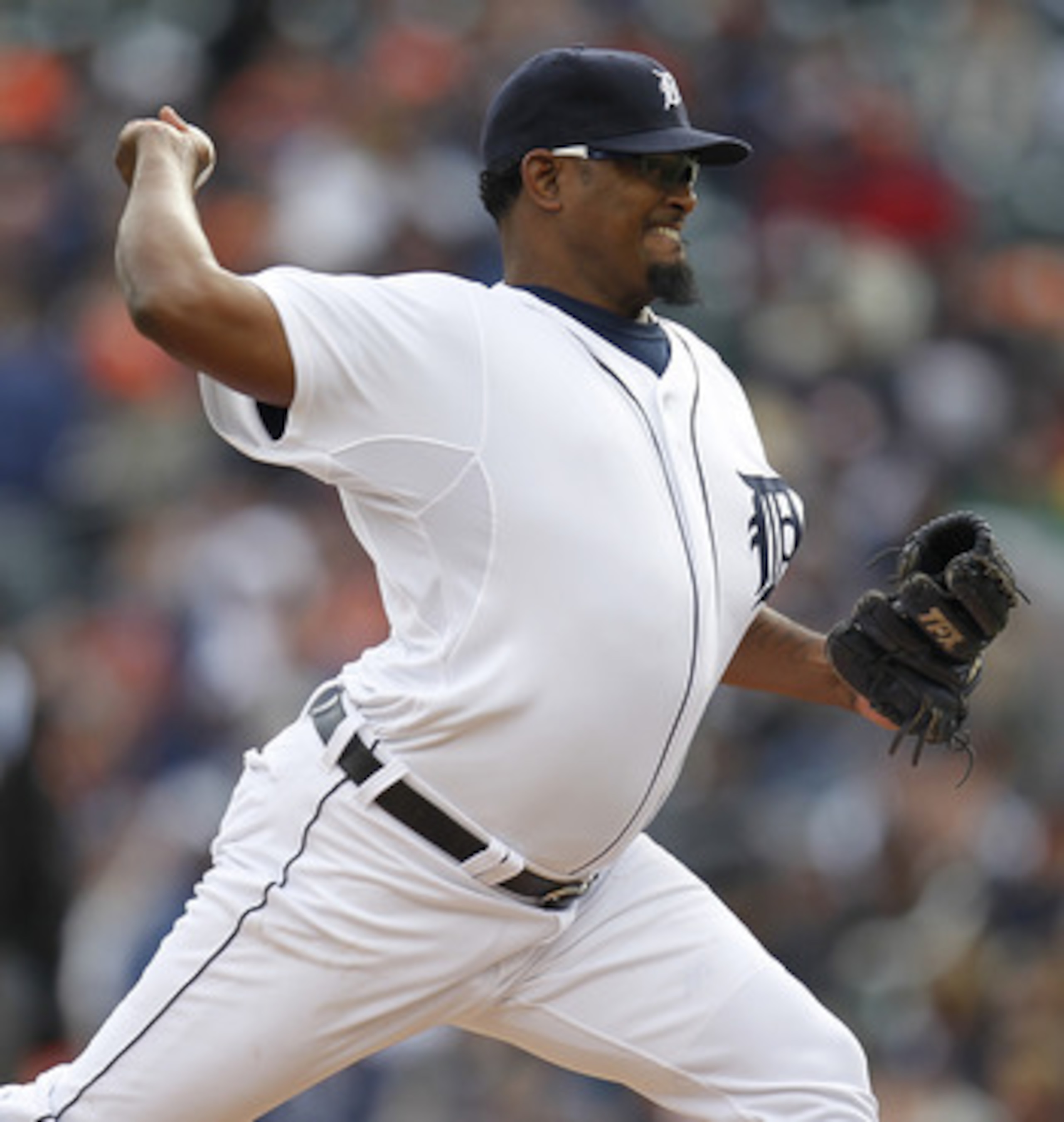 DETROIT, MI - APRIL 08:  Jose Valverde #46 of the Detroit Tigers throws a pitch while playing the Kansas City Royals at Comerica Park on April 8, 2011 in Detroit, Michigan.  (Photo by Gregory Shamus/Getty Images)