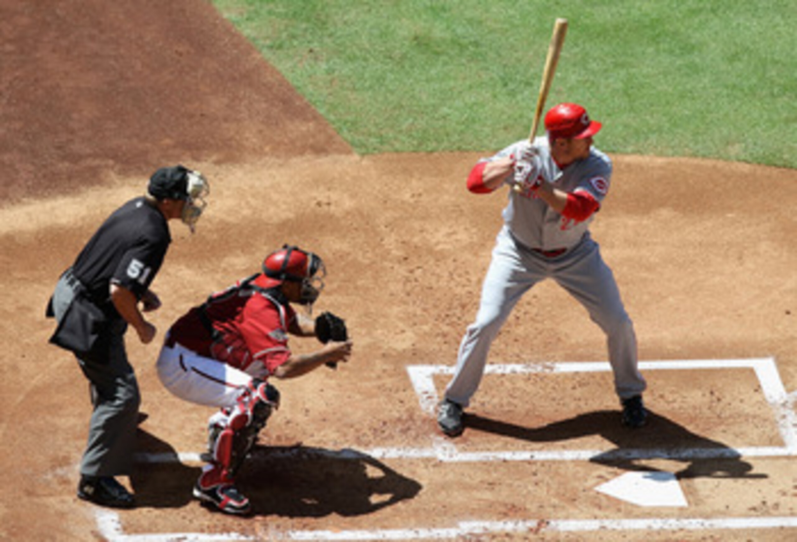 PHOENIX, AZ - APRIL 10:  Scott Rolen #27 of the Cincinnati Reds bats against the Arizona Diamondbacks during the Major League Baseball game at Chase Field on April 10, 2011 in Phoenix, Arizona.  The Diamondbacks defeated the Reds 10-8.  (Photo by Christia