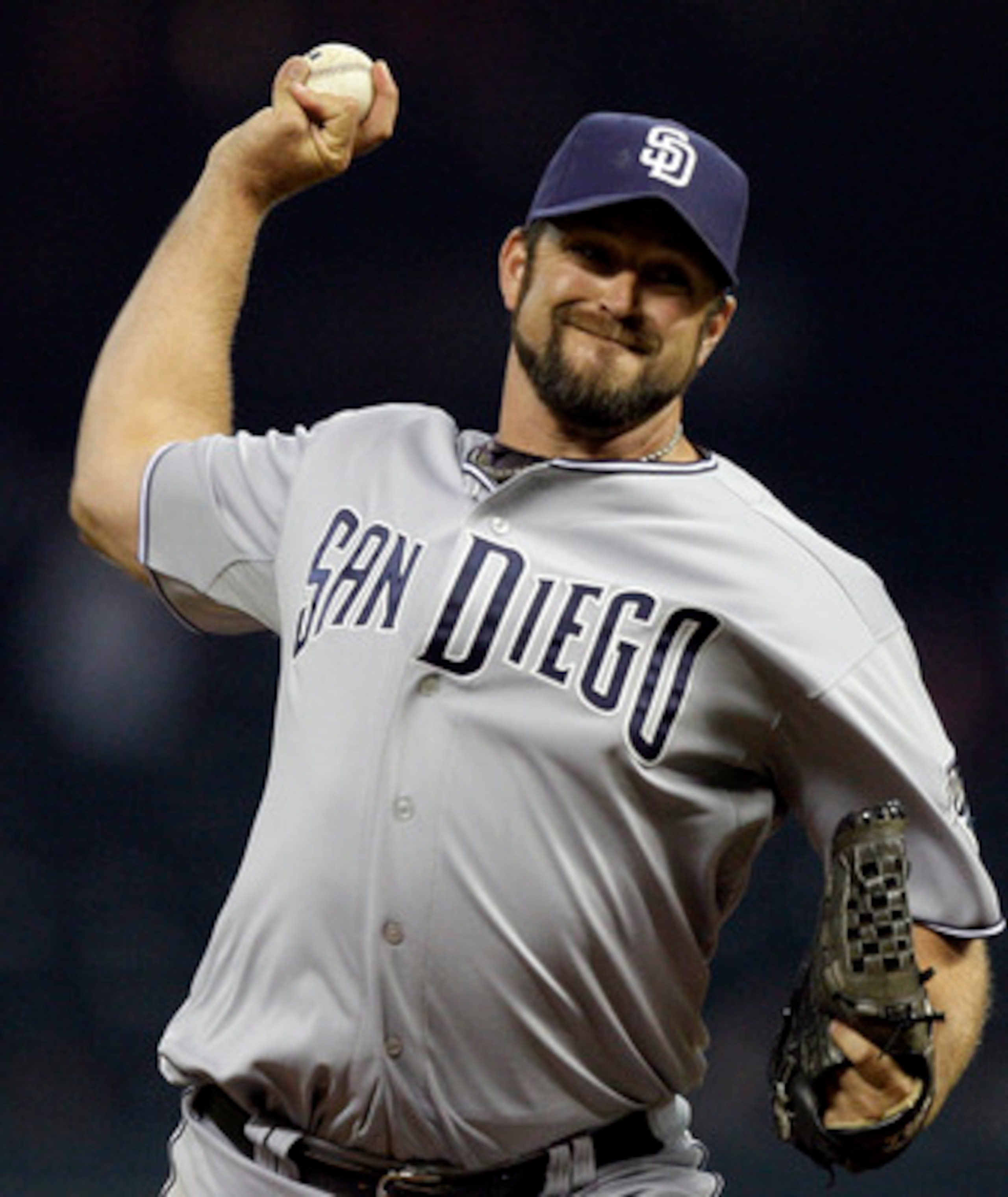 HOUSTON - APRIL 15:  Pitcher Heath Bell #21 of the San Diego Padres throws in the ninth inning against the Houston Astros at Minute Maid Park on April 15, 2011 in Houston, Texas.  (Photo by Bob Levey/Getty Images)