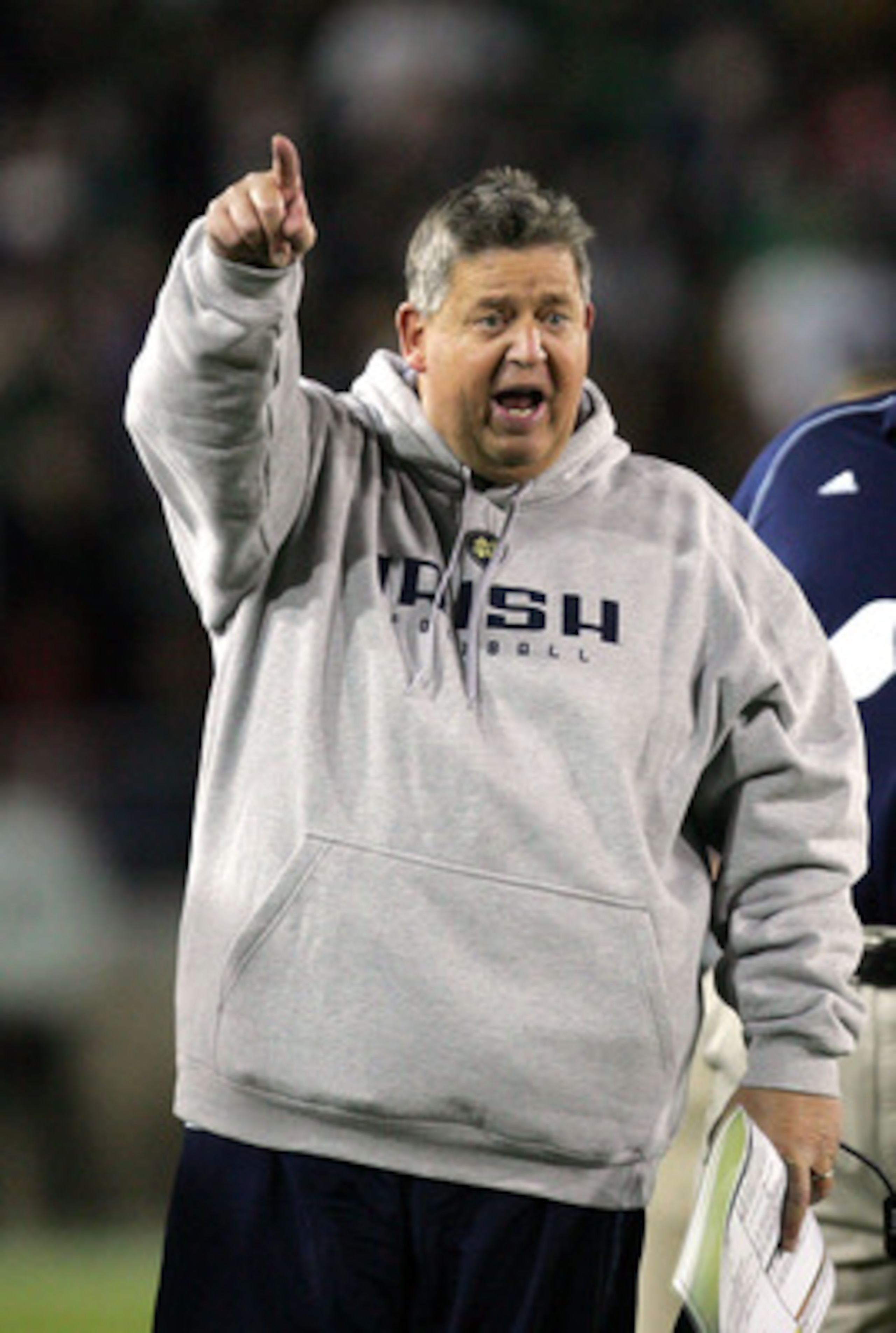 PALO ALTO, CA - NOVEMBER 28:  Notre Dame head coach Charlie Weis argues a call during their game against the Stanford Cardinal at Stanford Stadium on November 28, 2009 in Palo Alto, California.  (Photo by Ezra Shaw/Getty Images)