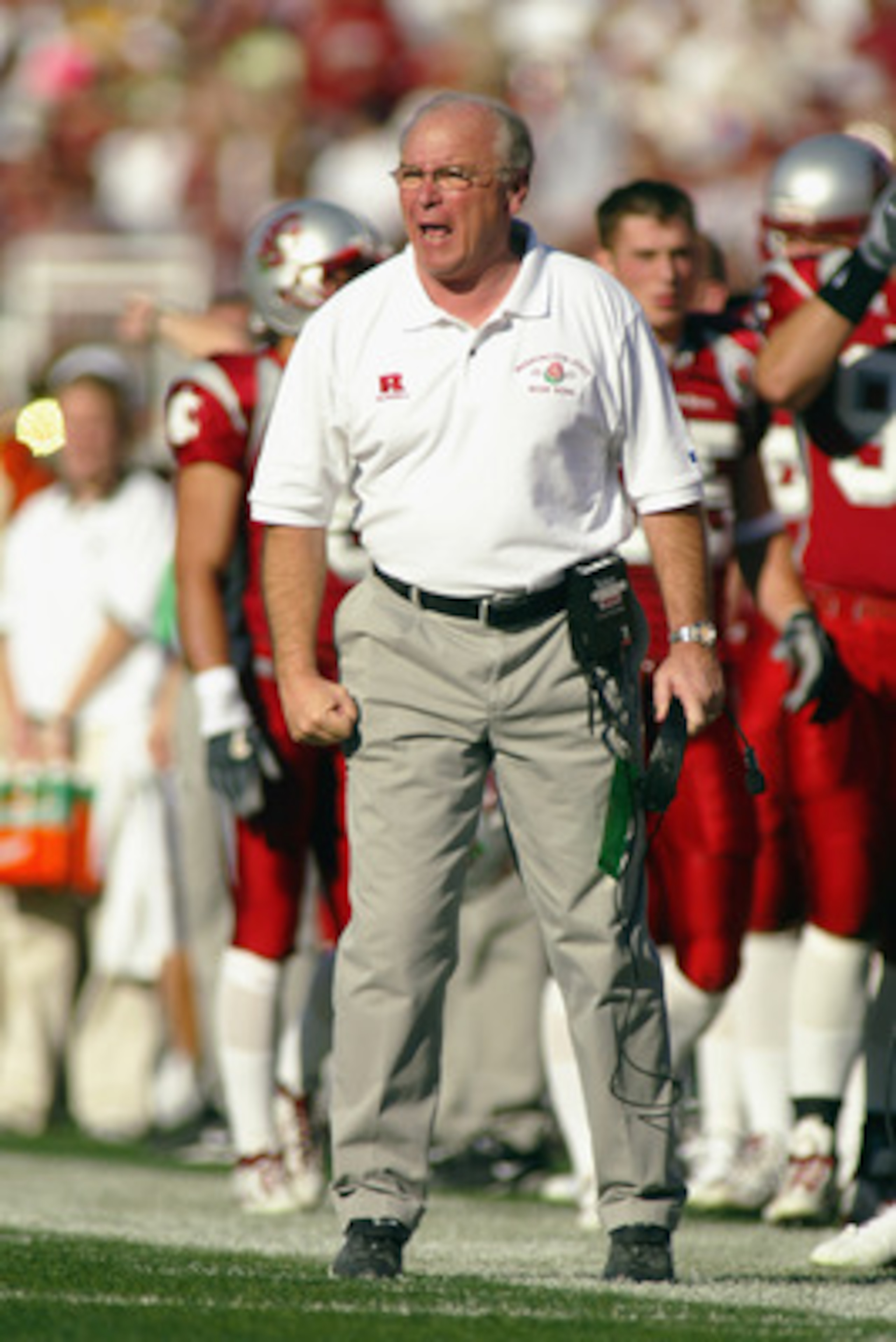 PASADENA, CA - JANUARY 1:  Head coach Mike Price of the Washington State University Cougars during the 89th Rose Bowl against the University of Oklahoma Sooners on January 1, 2003  at the Rose Bowl in Pasadena, California.  Price moved on to coach for Ala