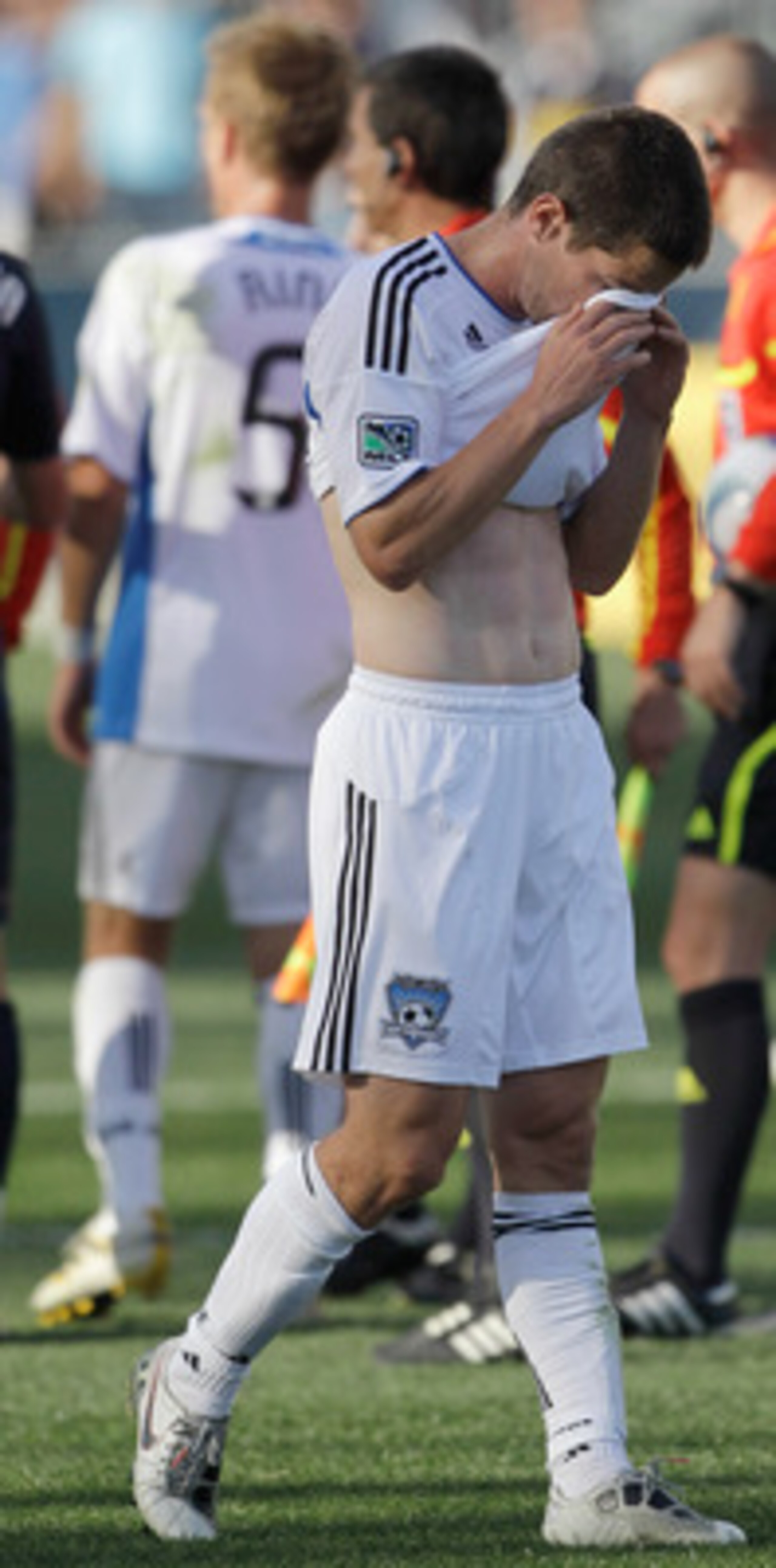 CHESTER, PA - APRIL 30: Sam Cronin #4 of the San Jose Earthquakes walks off the pitch after they were defeated 1-0 by the Philadelphia Union at PPL Park on April 30, 2011 in Chester, Pennsylvania.  (Photo by Rob Carr/Getty Images)