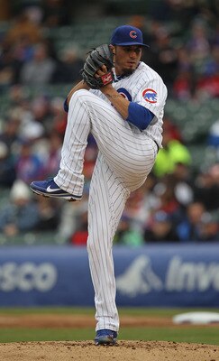 CHICAGO, IL - APRIL 20: Starting pitcher Matt Garza #17 of the Chicago Cubs delivers the ball against the San Diego Padres at Wrigley Field on April 20, 2011 in Chicago, Illinois. The Cubs defeated the Padres 2-1 in 11 innings. (Photo by Jonathan Daniel/G