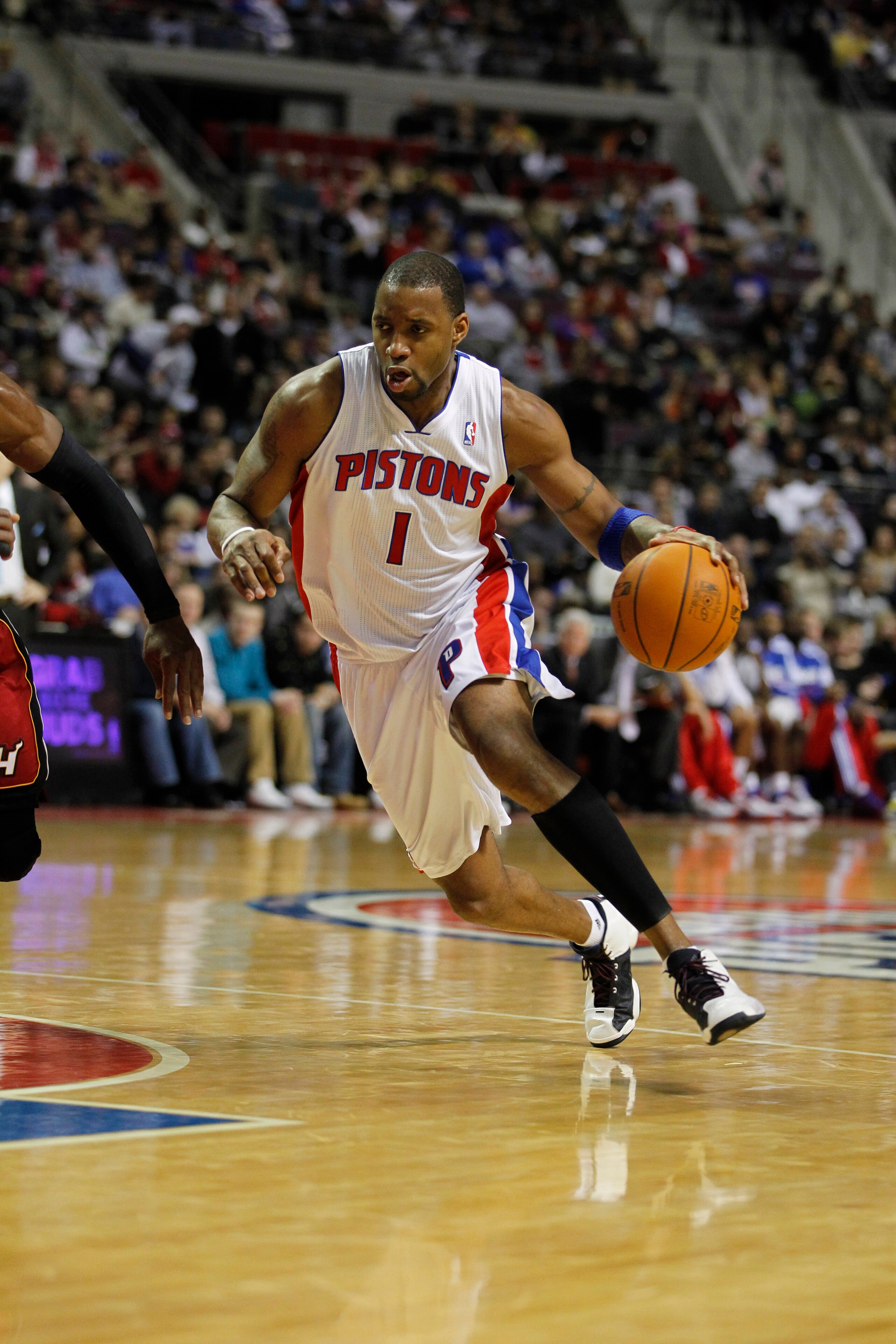 AUBURN HILLS, MI - FEBRUARY 11: Tracy McGrady #1 of the Detroit Pistons controls the ball while playing the Miami Heat at The Palace of Auburn Hills on February 11, 2011 in Auburn Hills, Michigan. Miami won the game 106-92. (Photo by Gregory Shamus/Gett AUBURN HILLS, MI - FEBRUARY 11: Tracy McGrady #1 of the Detroit Pistons controls the ball while playing the Miami Heat at The Palace of Auburn Hills on February 11, 2011 in Auburn Hills, Michigan. Miami won the game 106-92. (Photo by Gregory Shamus/Gett