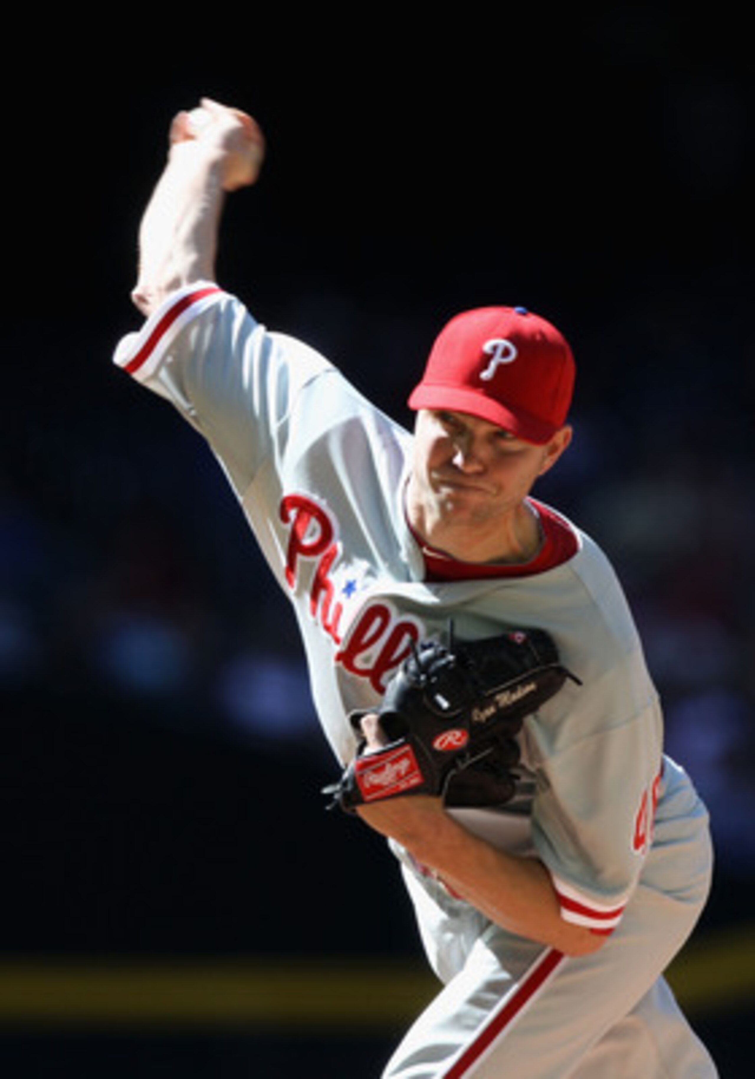 PHOENIX, AZ - APRIL 27:  Relief pitcher Ryan Madson #46 of the Philadelphia Phillies pitches against the Arizona Diamondbacks during the Major League Baseball game at Chase Field on April 27, 2011 in Phoenix, Arizona. The Phillies defeated the Diamondback