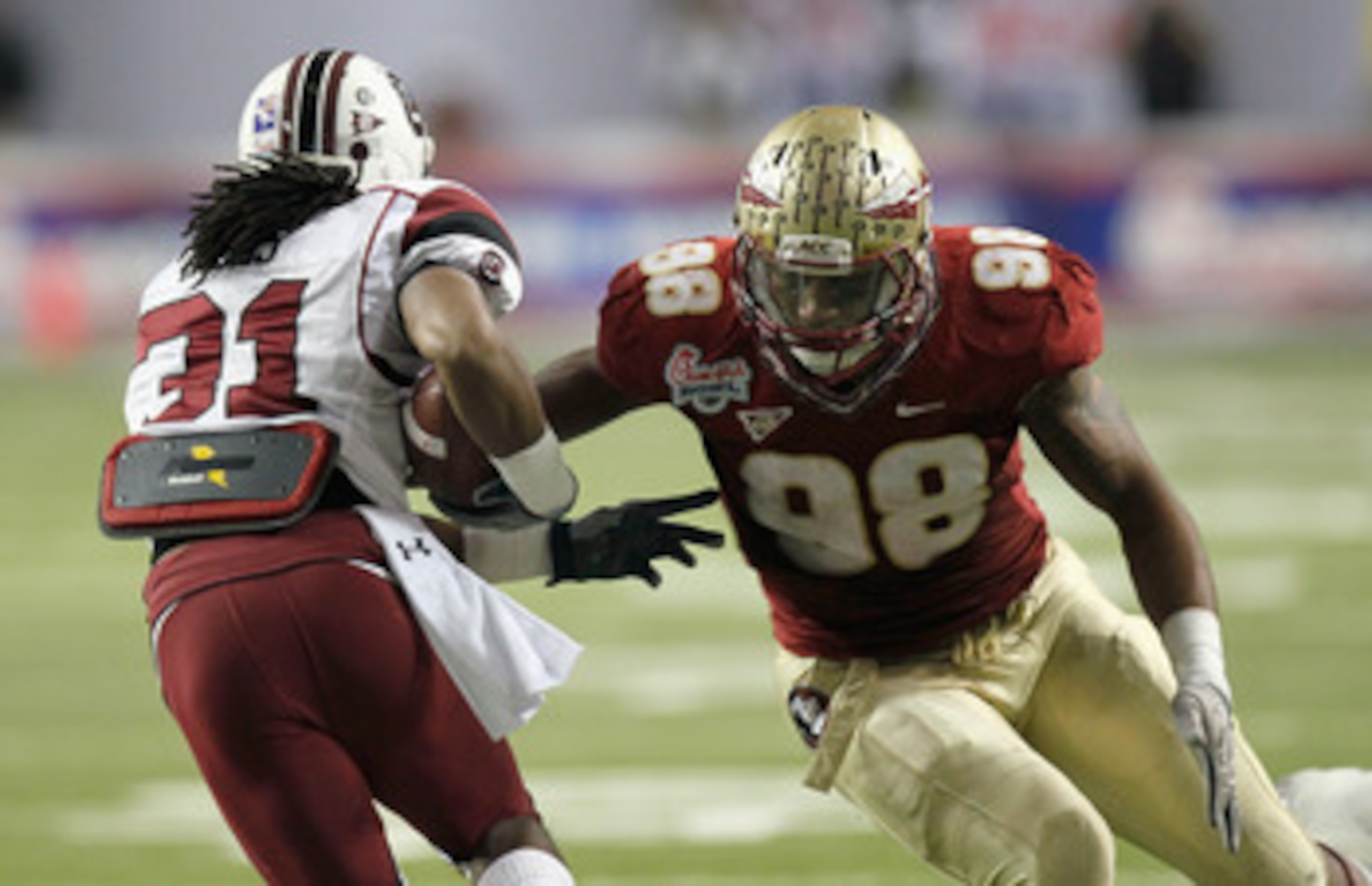 ATLANTA, GA - DECEMBER 31:  Markus White #98 of the Florida State Seminoles against the South Carolina Gamecocks during the 2010 Chick-fil-A Bowl at Georgia Dome on December 31, 2010 in Atlanta, Georgia.  (Photo by Kevin C. Cox/Getty Images)