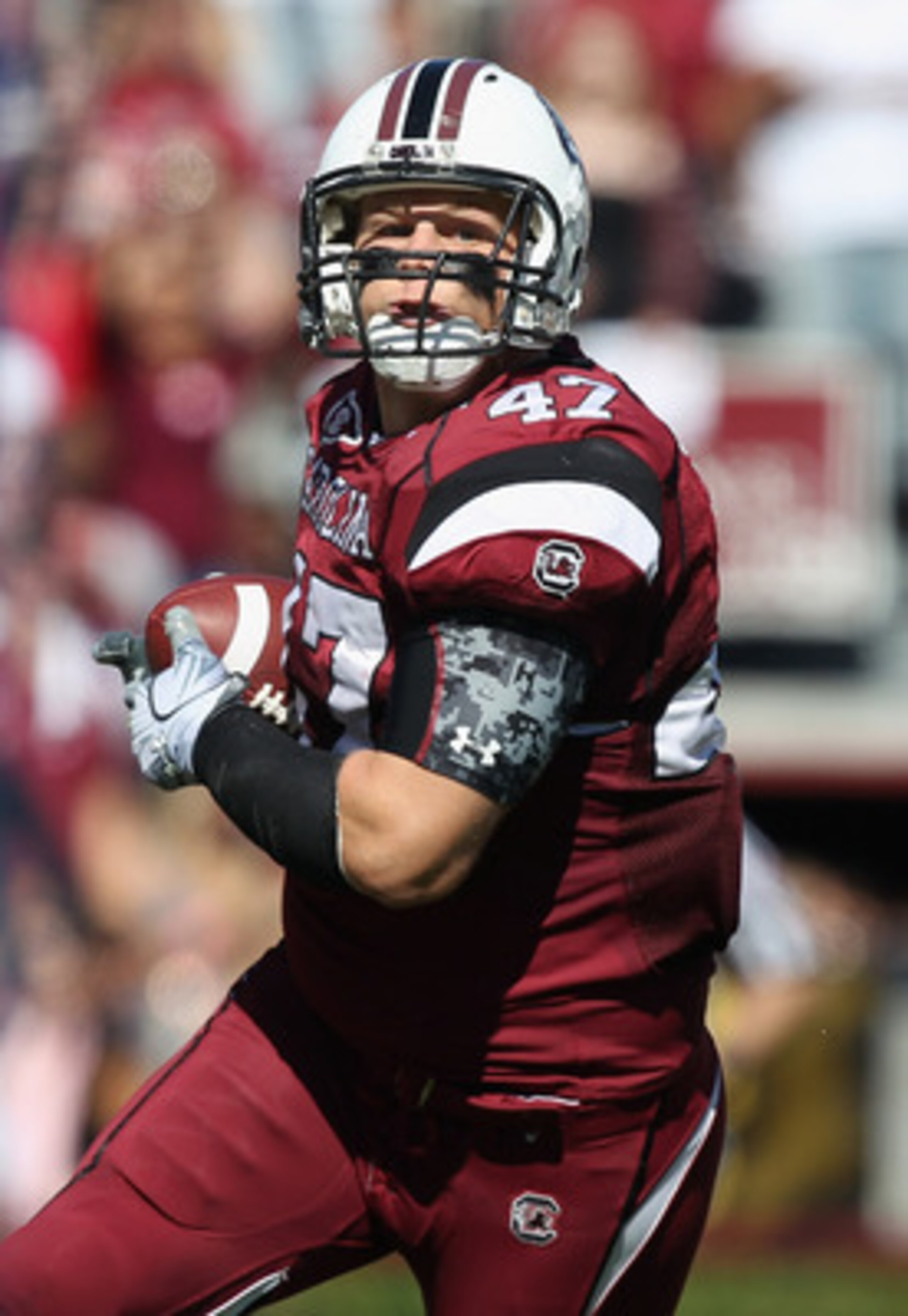 COLUMBIA, SC - OCTOBER 30:  Patrick DiMarco #47 of the South Carolina Gamecocks against the Tennessee Volunteers during their game at Williams-Brice Stadium on October 30, 2010 in Columbia, South Carolina.  (Photo by Streeter Lecka/Getty Images)
