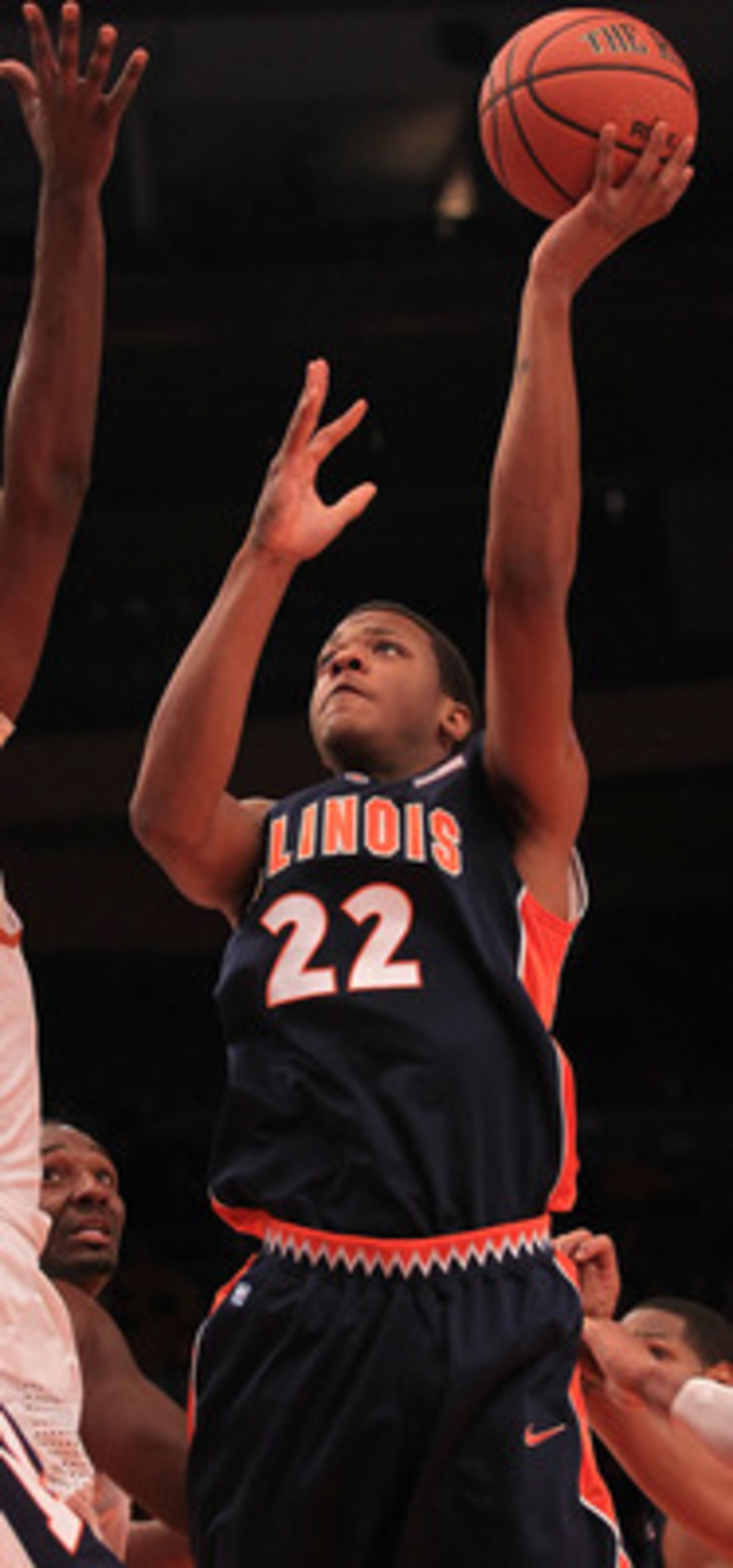 NEW YORK - NOVEMBER 18: Jereme Richmond #22 of the Illinois Fighting Illini shoots over Tristan Thompson #13 of the Texas Longhorns during the 2k Sports Classic at Madison Square Garden on November 18, 2010 in New York, New York.  (Photo by Chris McGrath/
