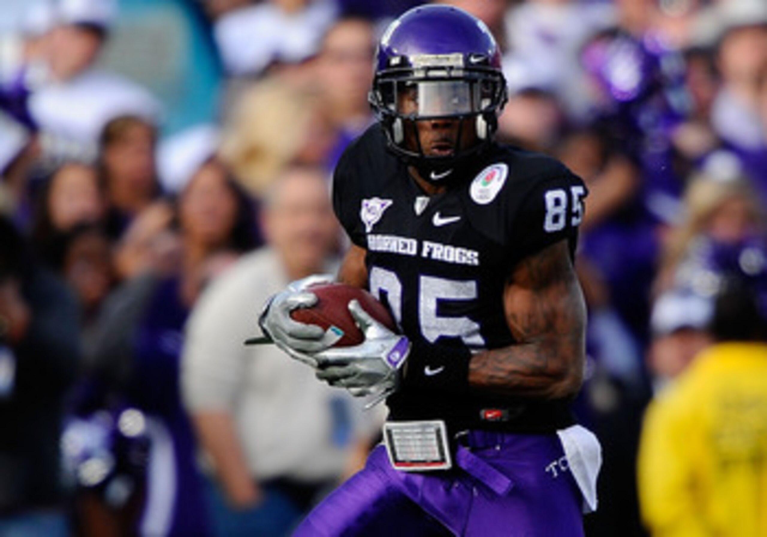 PASADENA, CA - JANUARY 01:  Wide receiver Jeremy Kerley #85 of the TCU Horned Frogs runs with the ball against the Wisconsin Badgers in the 97th Rose Bowl game on January 1, 2011 in Pasadena, California.  (Photo by Kevork Djansezian/Getty Images)