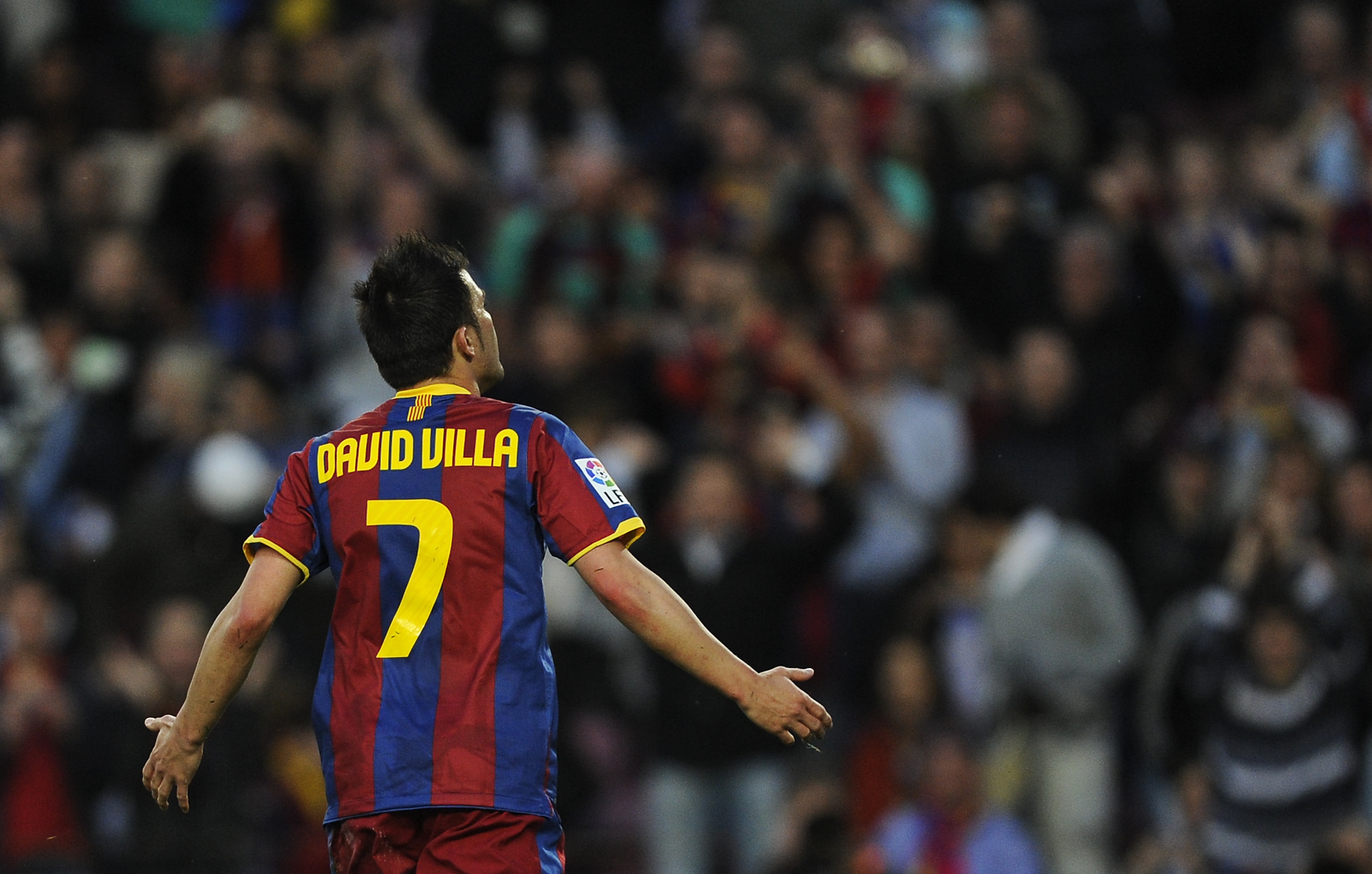 BARCELONA, SPAIN - APRIL 23: David Villa of Barcelona celebrates after scoring his first team's side goal during the La Liga match between Barcelona and CA Osasuna at Camp Nou Stadium on April 23, 2011 in Barcelona, Spain.  (Photo by David Ramos/Getty Ima