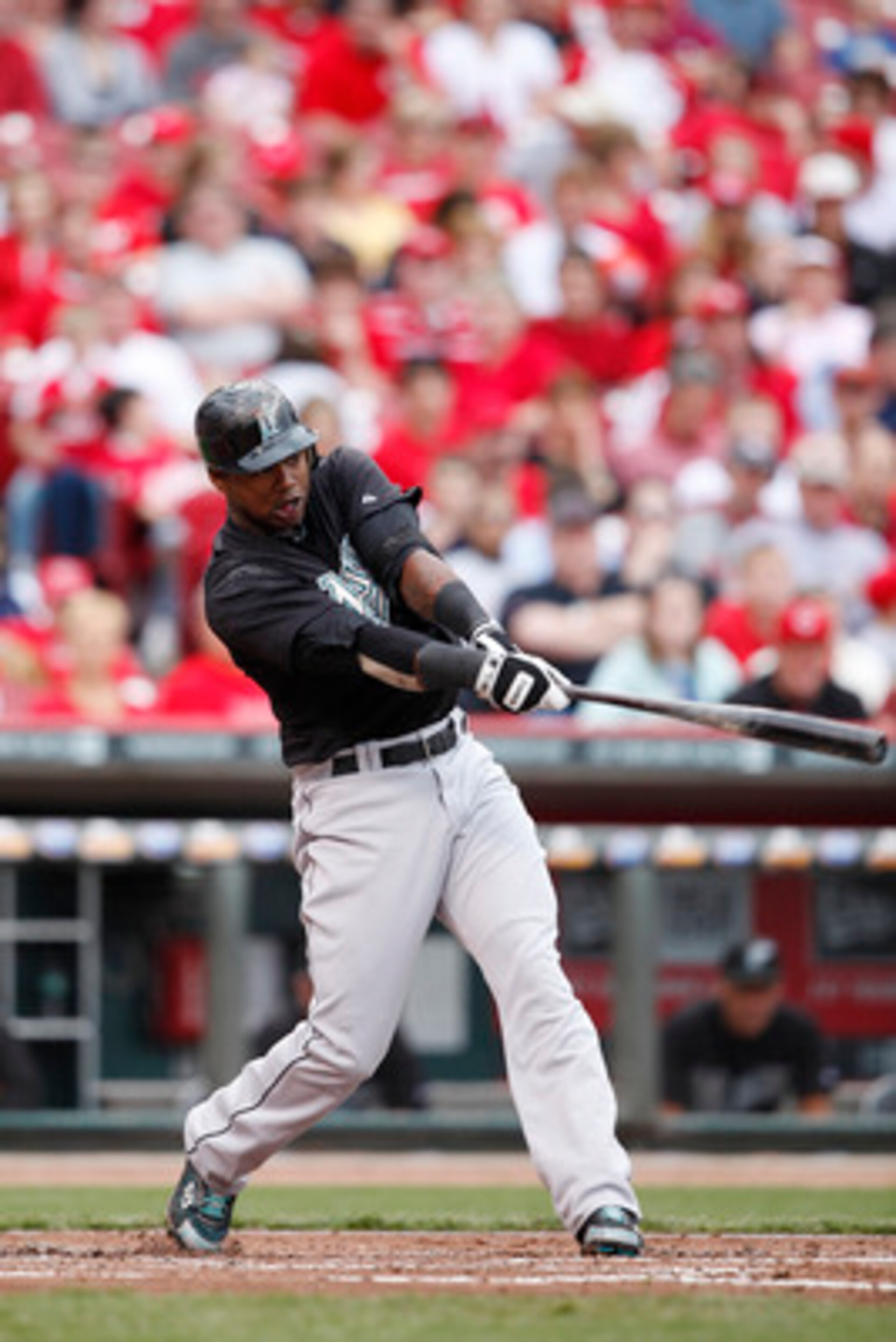 CINCINNATI, OH - MAY 1: Hanley Ramirez #2 of the Florida Marlins bats against the Cincinnati Reds at Great American Ball Park on May 1, 2011 in Cincinnati, Ohio. The Marlins defeated the Reds 9-5. (Photo by Joe Robbins/Getty Images)