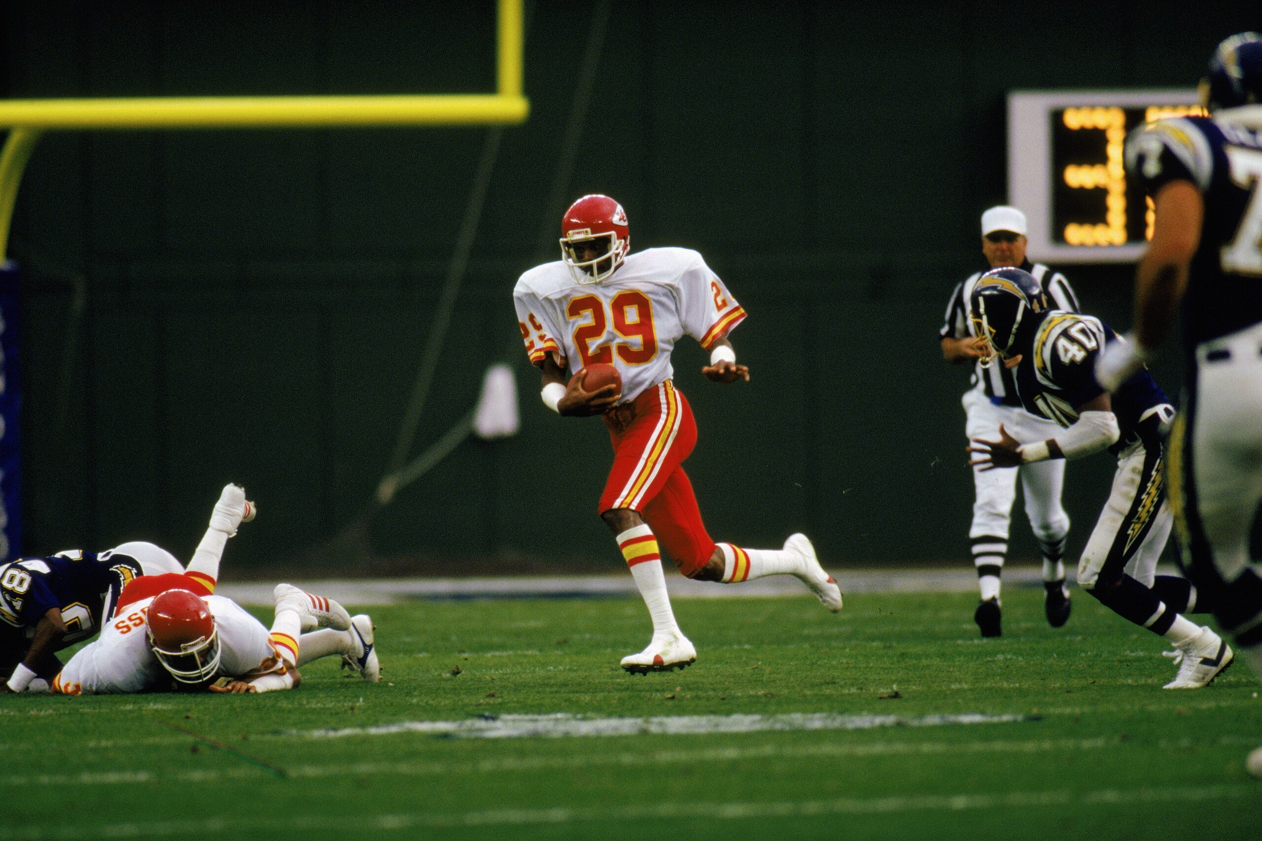 SAN DIEGO - 1986:  Albert Lewis #29 of the Kansas City Chiefs carries the ball during a 1987 NFL game against the San Diego Chargers at Jack Murphy Stadium in San Diego, California.  (Photo by Rick Stewart/Getty Images)