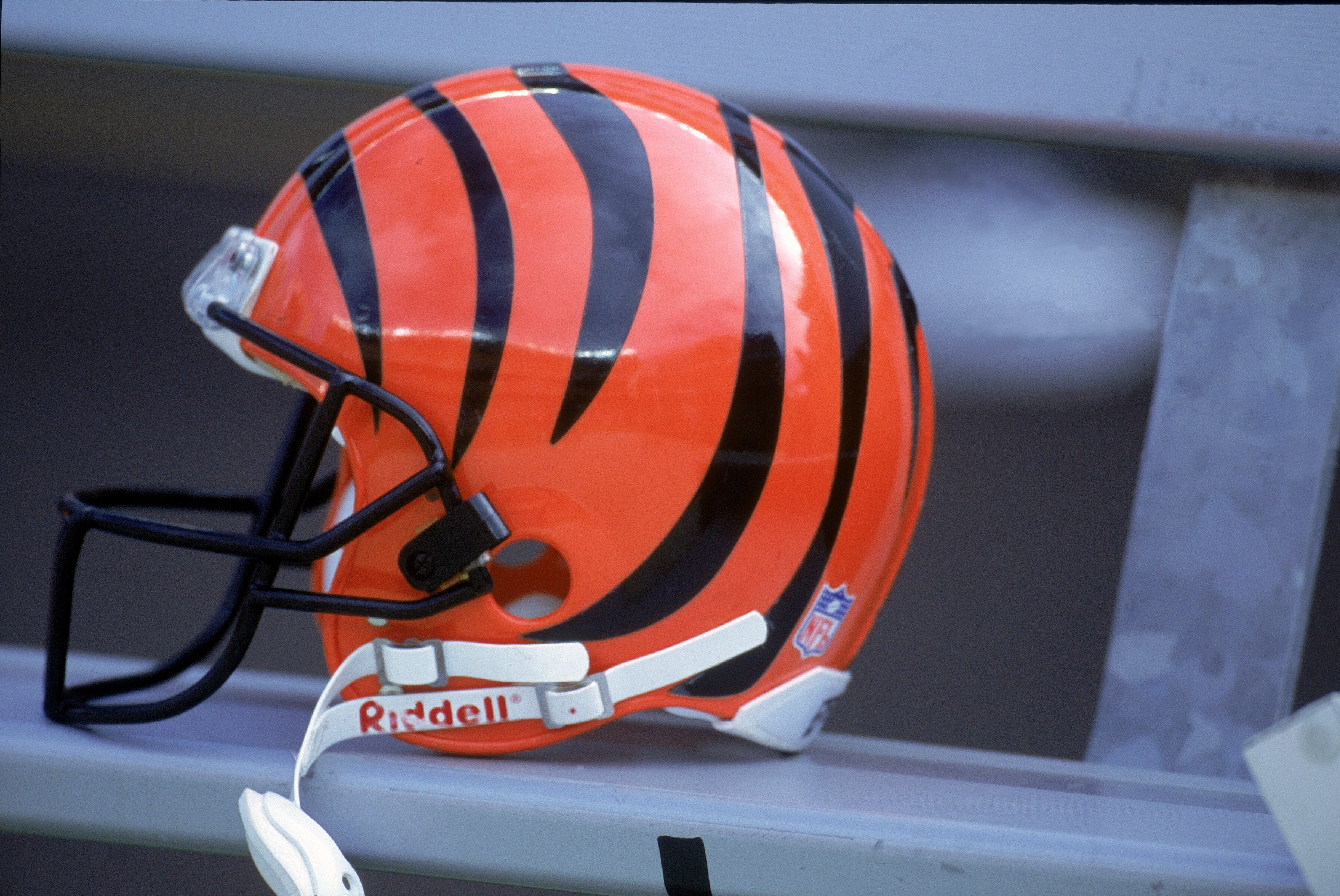 29 Oct 2000:  A general view of the Cincinnati Bengals helmet during the game against the Cleveland Browns at the Browns Stadium in Cleveland, Ohio. The Bengals defeated the Browns 12-3.Mandatory Credit: Jonathan Daniel  /Allsport