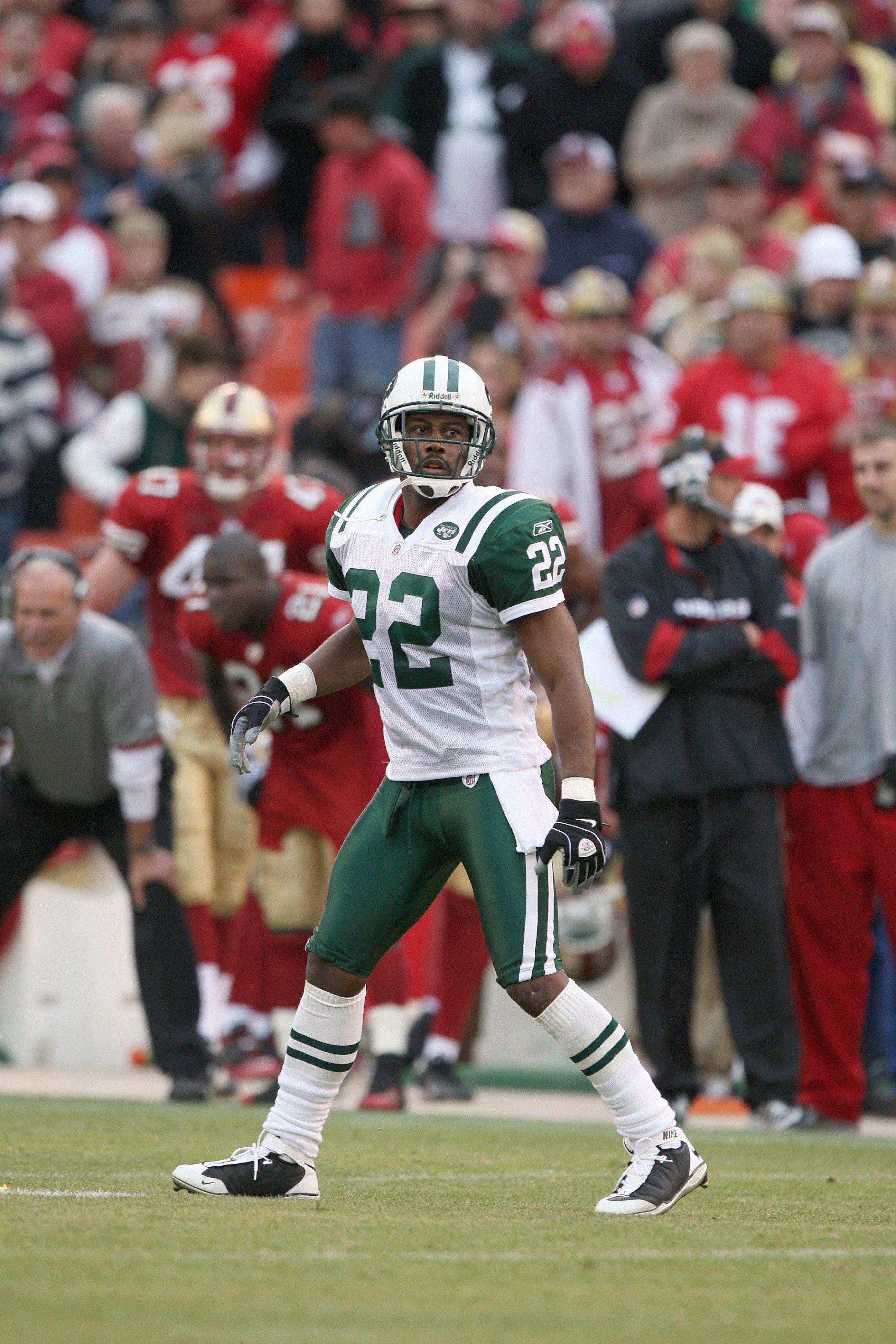 SAN FRANCISCO - DECEMBER 07:  Ty Law #22 of the New York Jets moves on the field against the San Francisco 49ers during an NFL game on December 7, 2008 at Candlestick Park in San Francisco, California. (Photo by Jed Jacobsohn/Getty Images)