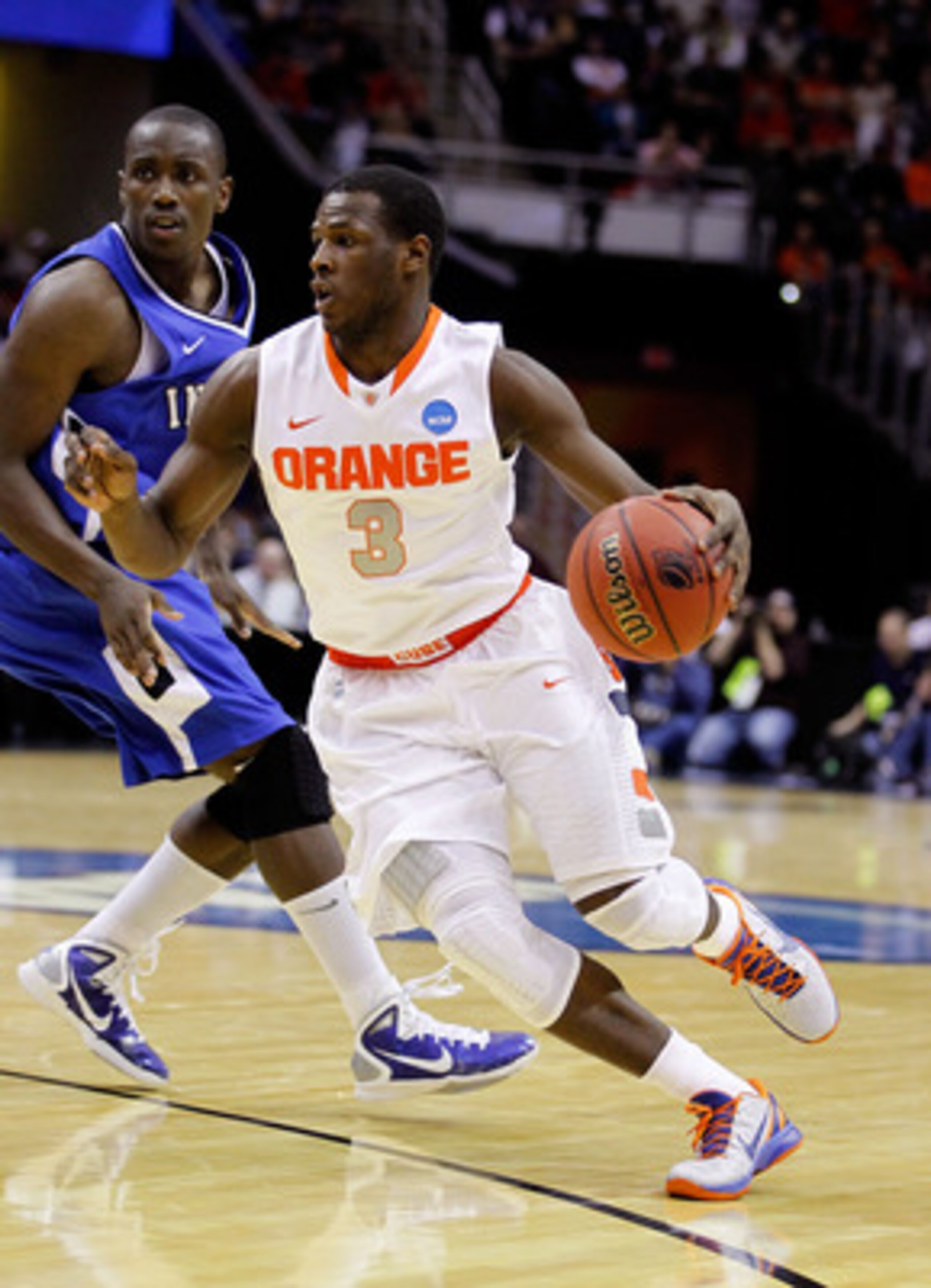 CLEVELAND, OH - MARCH 18: Dion Waiters #3 of the Syracuse Orange handles the ball against the Indiana State Sycamores during the second round of the 2011 NCAA men's basketball tournament at Quicken Loans Arena on March 18, 2011 in Cleveland, Ohio.  (Photo