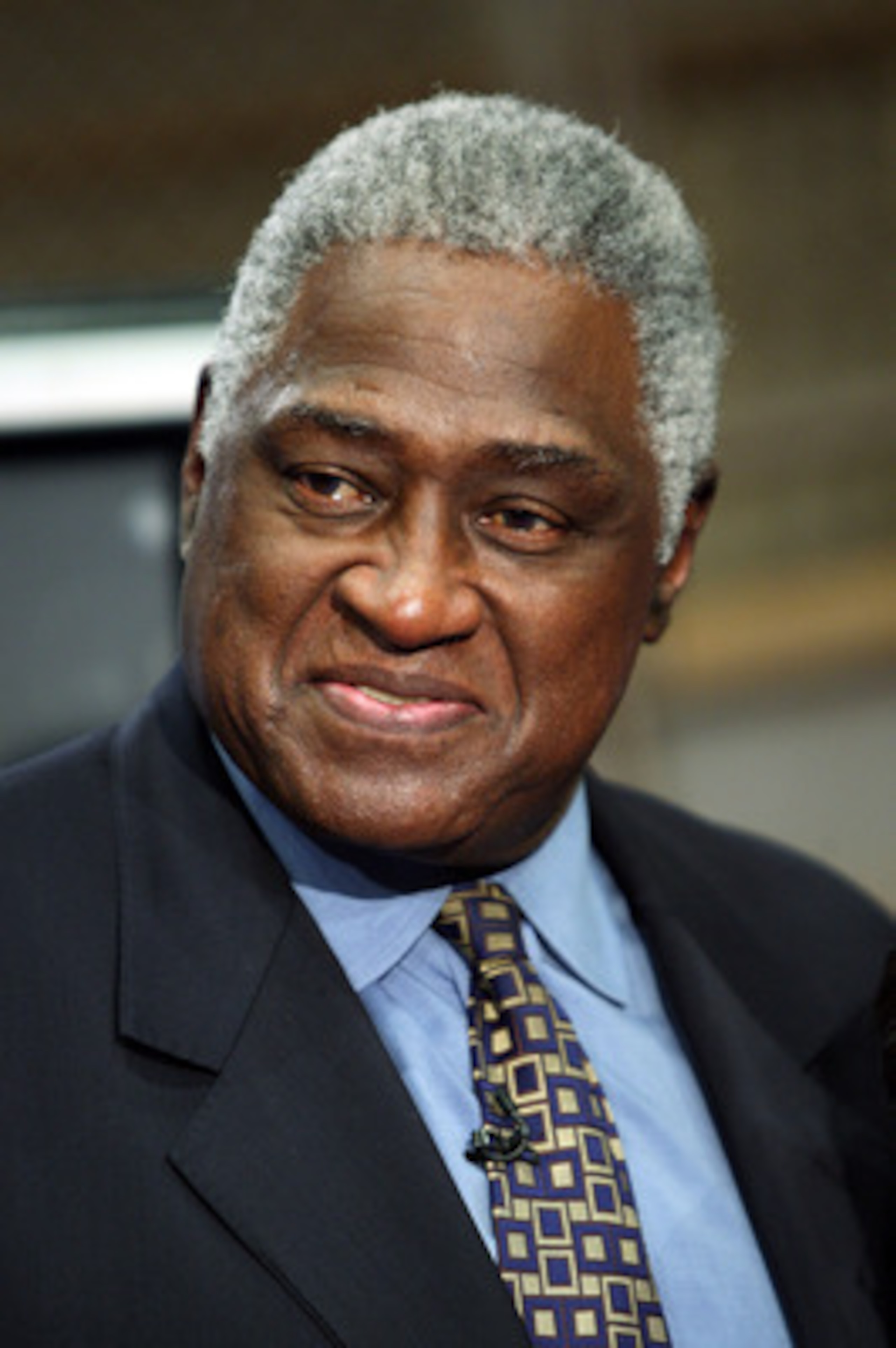 NEW YORK - FEBRUARY 04: NBA legend Willis Reed attends the unveiling of the special-edition Wheaties box at the NBA Store on February 4, 2009 in New York City. (Photo by Scott Gries/Getty Images) NEW YORK - FEBRUARY 04: NBA legend Willis Reed attends the unveiling of the special-edition Wheaties box at the NBA Store on February 4, 2009 in New York City. (Photo by Scott Gries/Getty Images)
