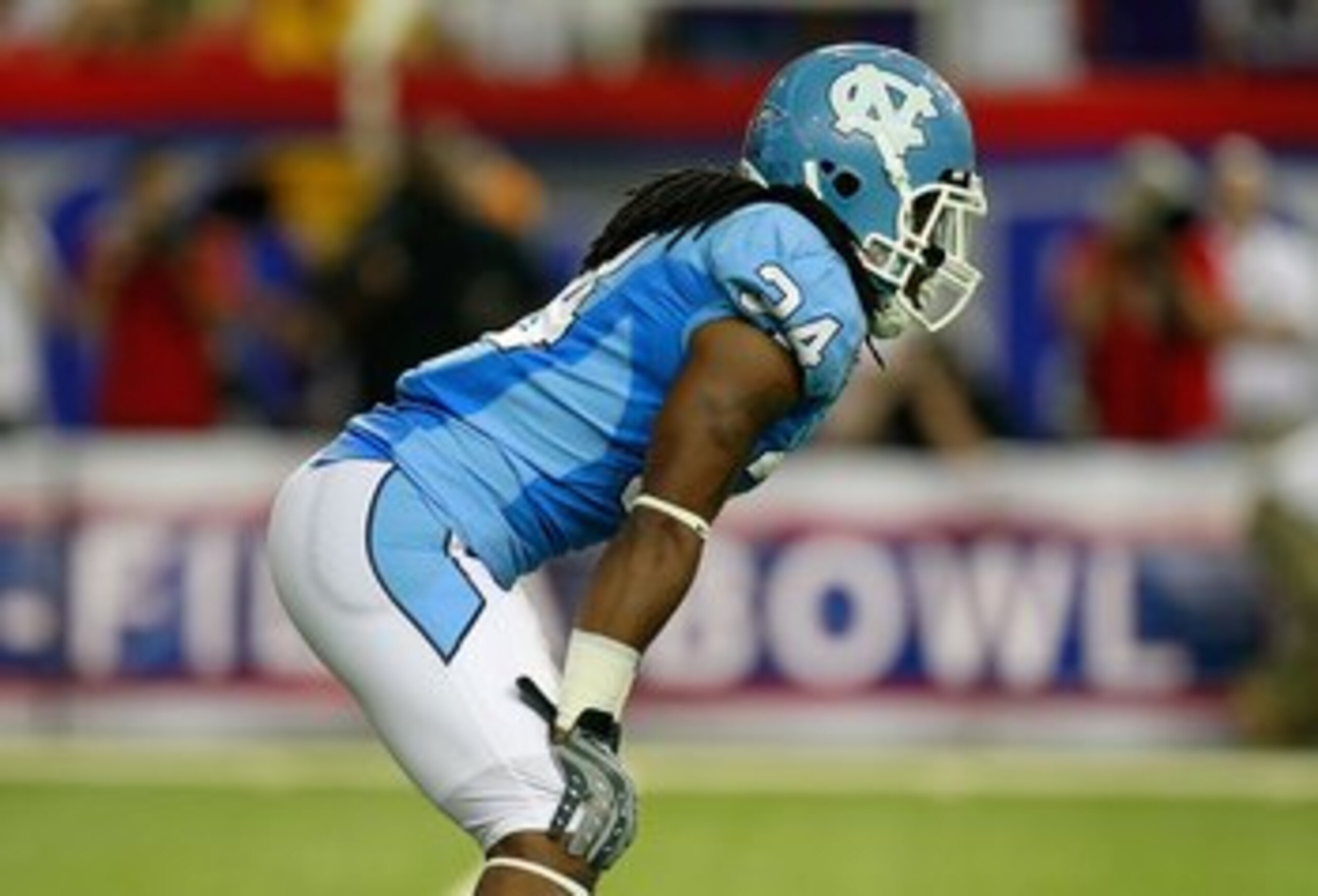 ATLANTA - SEPTEMBER 04:  Johnny White #34 of the North Carolina Tar Heels against the LSU Tigers during the Chick-fil-A Kickoff Game at Georgia Dome on September 4, 2010 in Atlanta, Georgia.  (Photo by Kevin C. Cox/Getty Images)