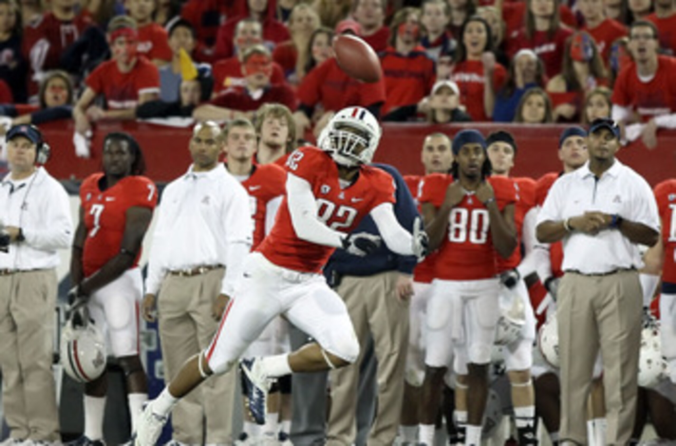 TUCSON, AZ - DECEMBER 02:  Wide receiver Juron Criner #82 of the Arizona Wildcats is unable to catch a deep pass during the college football game against the Arizona State Sun Devils at Arizona Stadium on December 2, 2010 in Tucson, Arizona.  (Photo by Ch