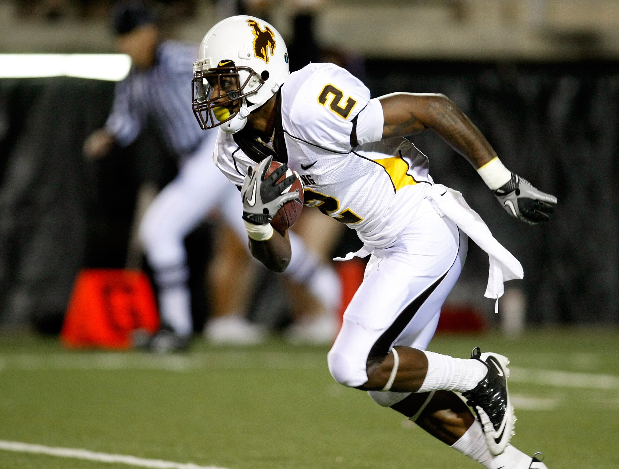 LAS VEGAS - NOVEMBER 13:  Marcell Gipson #2 of the Wyoming Cowboys returns a punt against the UNLV Rebels during their game at Sam Boyd Stadium November 13, 2010 in Las Vegas, Nevada. UNLV won 42-16.  (Photo by Ethan Miller/Getty Images)