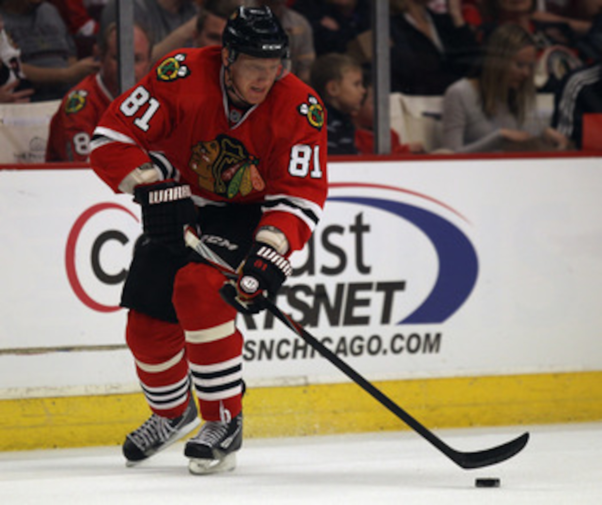 CHICAGO, IL - APRIL 10: Marian Hossa #81 of the Chicago Blackhawks controls the puck against the Detroit Red Wings at the United Center on April 10, 2011 in Chicago, Illinois. The Red Wings defeated the Blackhawks 4-3. (Photo by Jonathan Daniel/Getty Imag