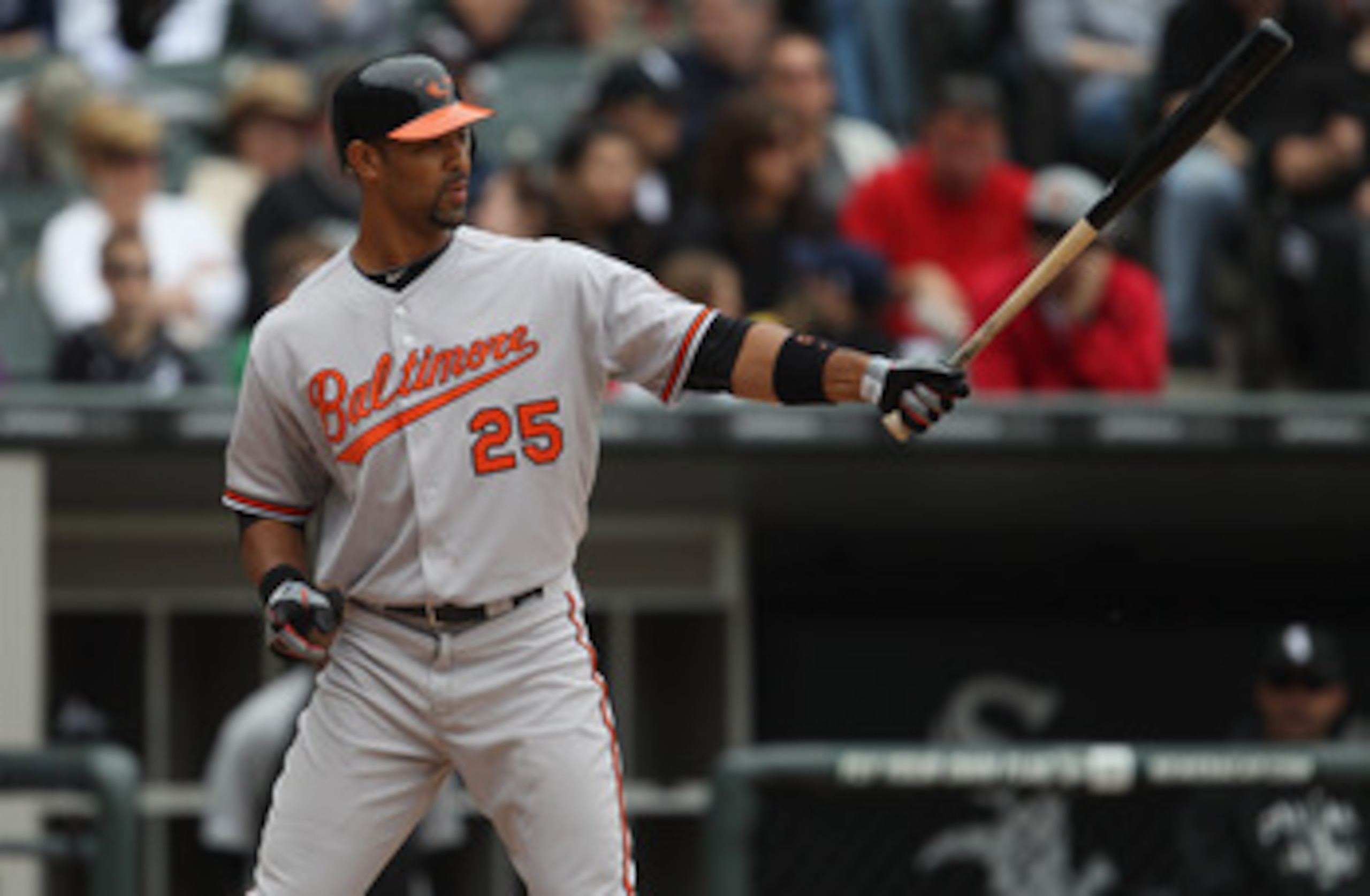 CHICAGO, IL - MAY 01: Derrick Lee #25 of the Baltimore Orioles prepares to bat against the Chicago Whiute Sox at U.S. Cellular Field on May 1, 2011 in Chicago, Illinois. The Orioles defeated the White Sox 6-4. (Photo by Jonathan Daniel/Getty Images)