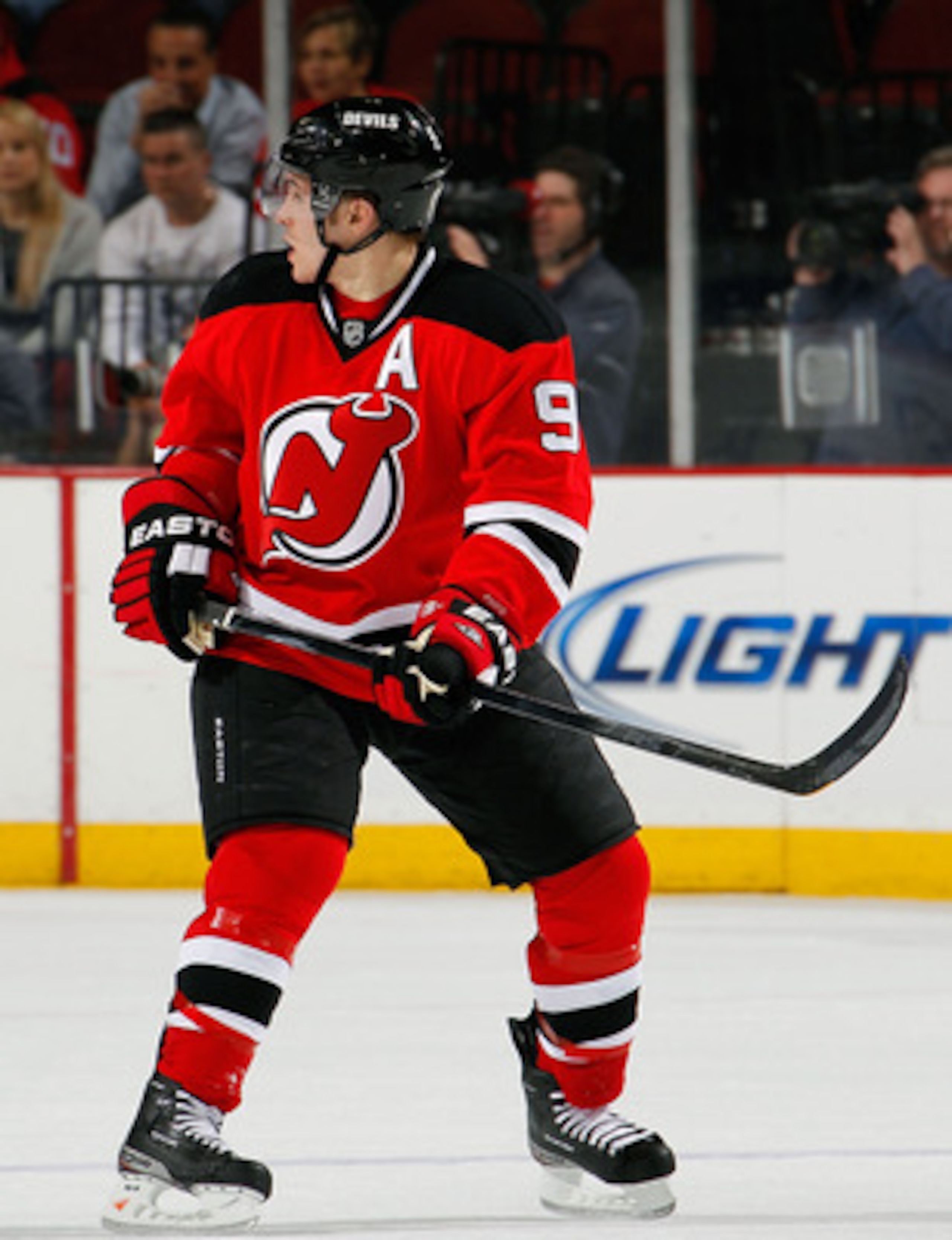 NEWARK, NJ - APRIL 02:  Zach Parise #9 of the New Jersey Devils skates during an NHL hockey game against the Montreal Canadians at the Prudential Center on April 2, 2011 in Newark, New Jersey.  (Photo by Paul Bereswill/Getty Images)