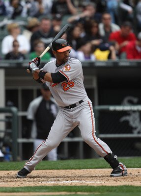 CHICAGO, IL - MAY 01: Derrick Lee #25 of the Baltimore Orioles prepares to bat against the Chicago Whiute Sox at U.S. Cellular Field on May 1, 2011 in Chicago, Illinois. The Orioles defeated the White Sox 6-4. (Photo by Jonathan Daniel/Getty Images)