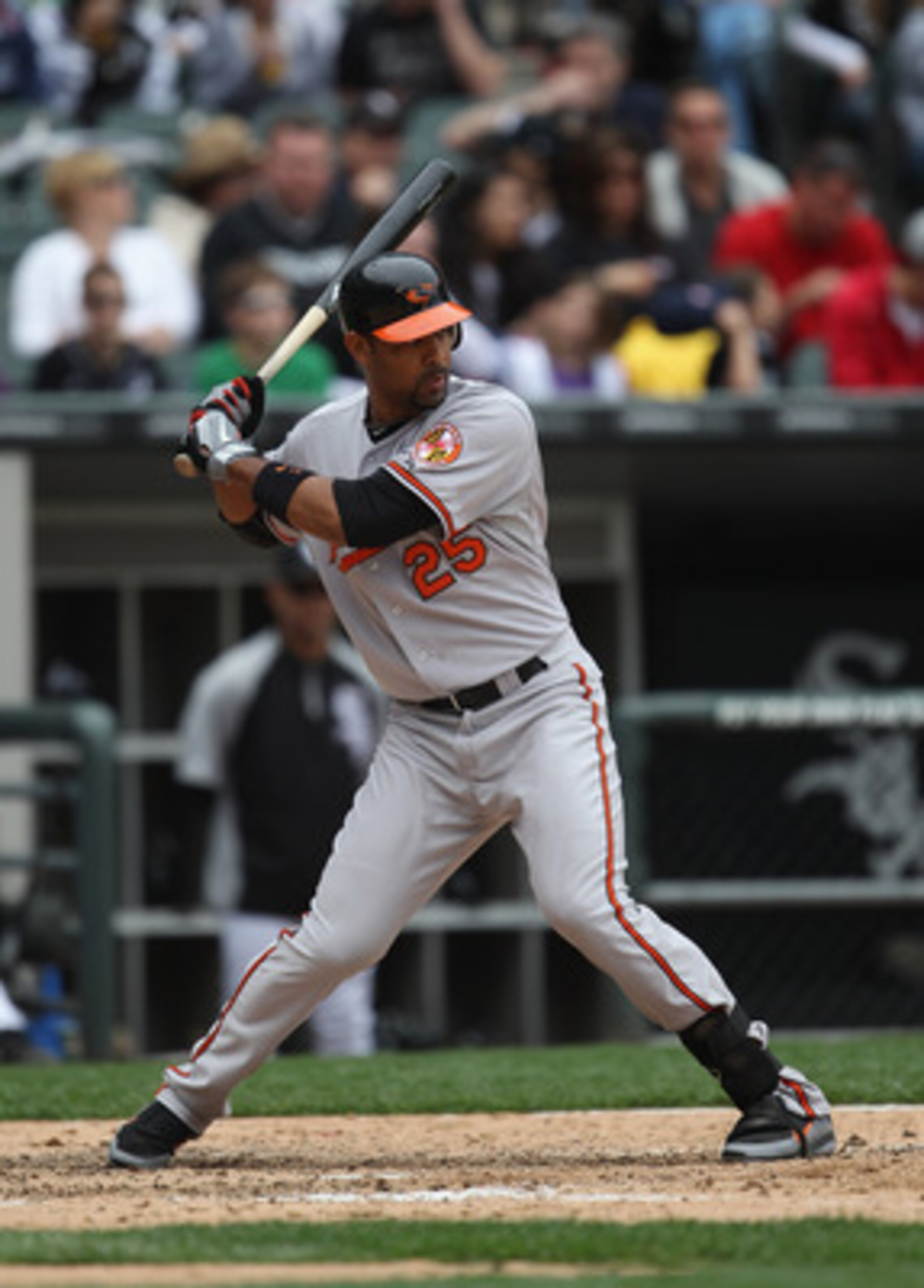CHICAGO, IL - MAY 01: Derrick Lee #25 of the Baltimore Orioles prepares to bat against the Chicago Whiute Sox at U.S. Cellular Field on May 1, 2011 in Chicago, Illinois. The Orioles defeated the White Sox 6-4. (Photo by Jonathan Daniel/Getty Images)