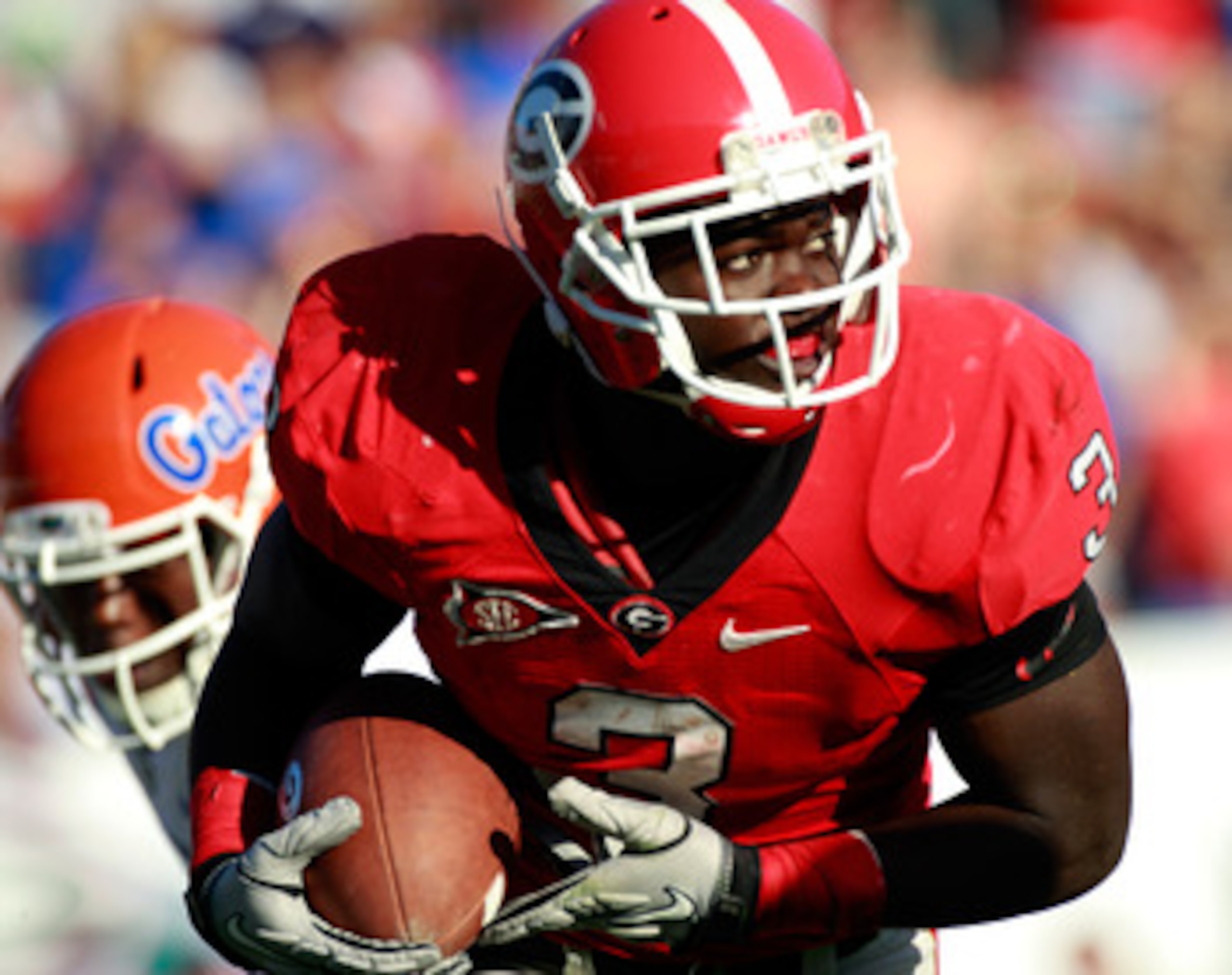 JACKSONVILLE, FL - OCTOBER 30:  Washaun Ealey #3 of the Georgia Bulldogs runs for yardage during the game against the Florida Gators at EverBank Field on October 30, 2010 in Jacksonville, Florida.  (Photo by Sam Greenwood/Getty Images)
