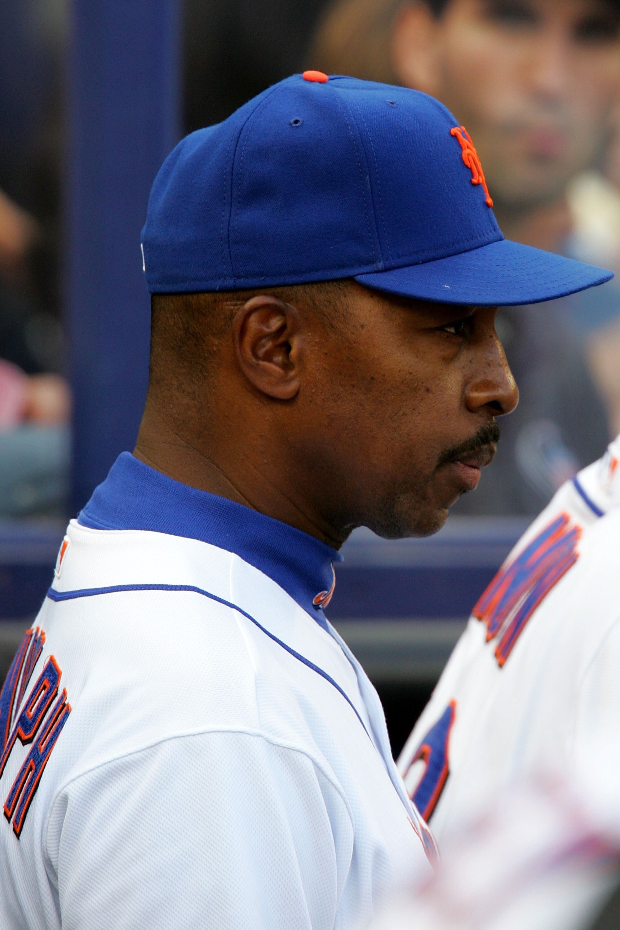 NEW YORK - SEPTEMBER 30:  Manager Willie Randolph of the New York Mets looks on in the dugout during the game against the Florida Marlins at Shea Stadium September 30, 2007 in the Flushing neighborhood of the Queens borough of New York City. The Marlins d