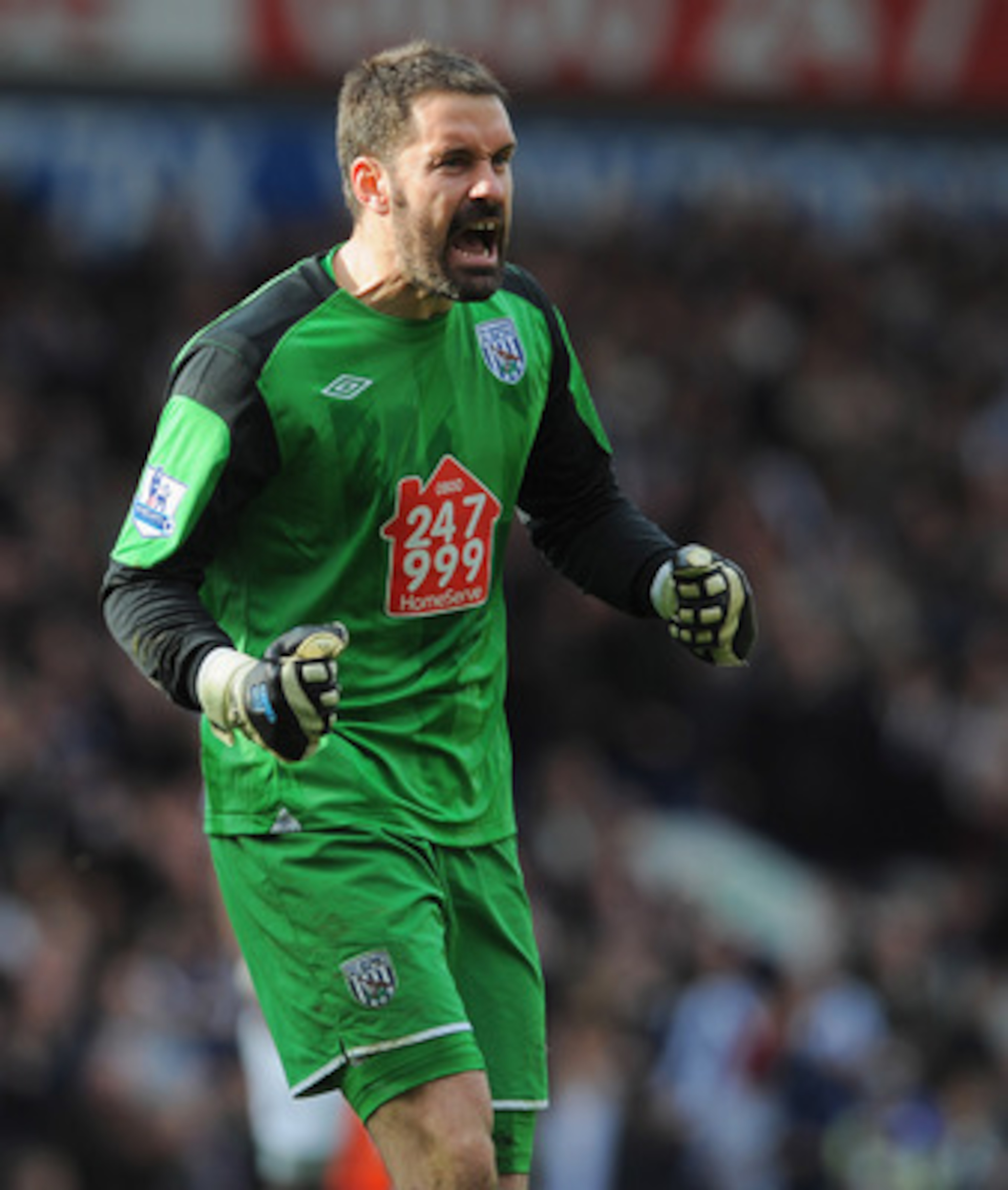 WEST BROMWICH, ENGLAND - APRIL 02: Scott Carson of West Brom celebrates after the Barclays Premier League match between West Bromwich Albion and Liverpool at The Hawthorns on April 2, 2011 in West Bromwich, England.  (Photo by Michael Regan/Getty Images)